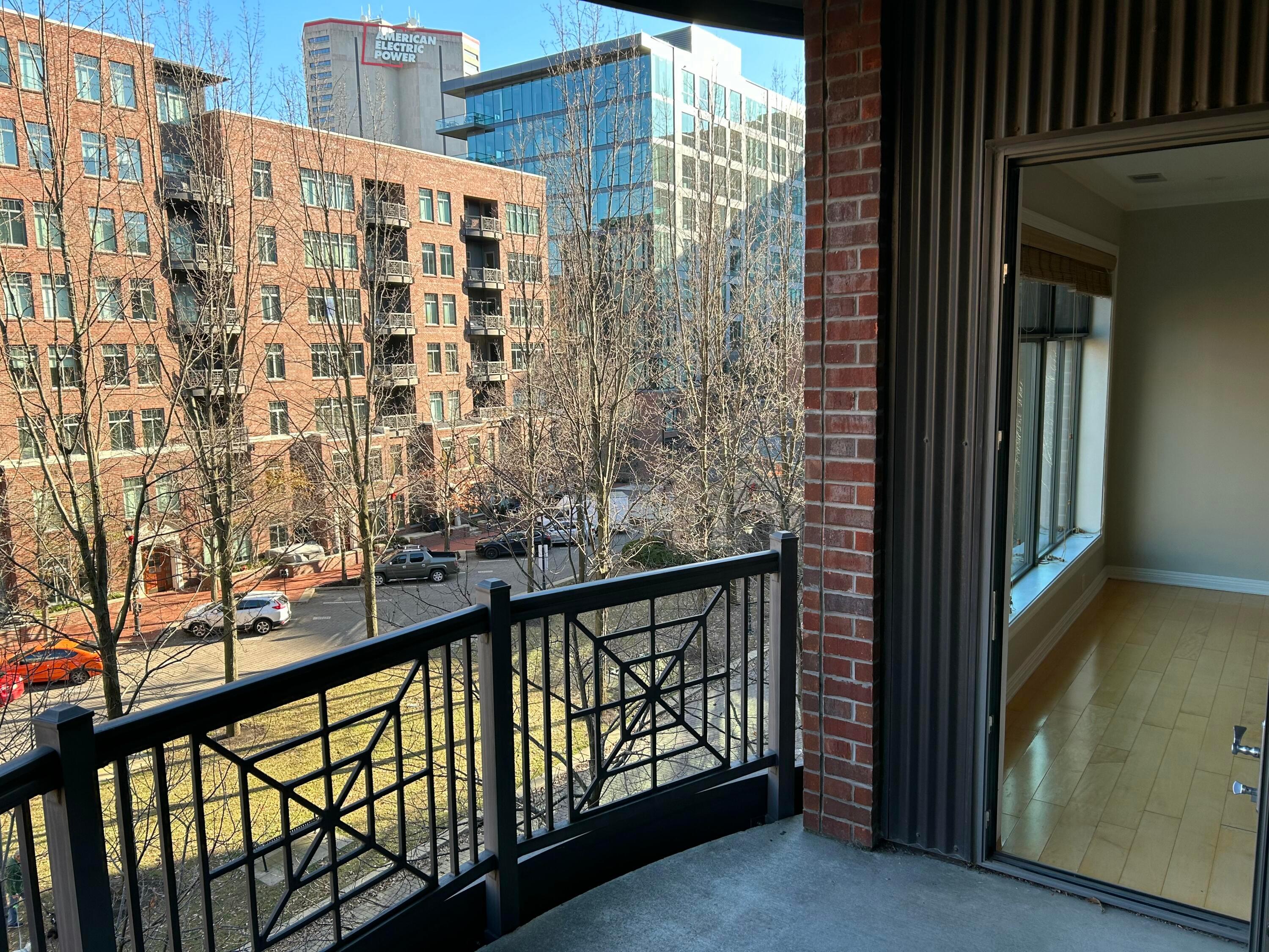 251 Daniel Burnham Square, 404 Property Photo 9