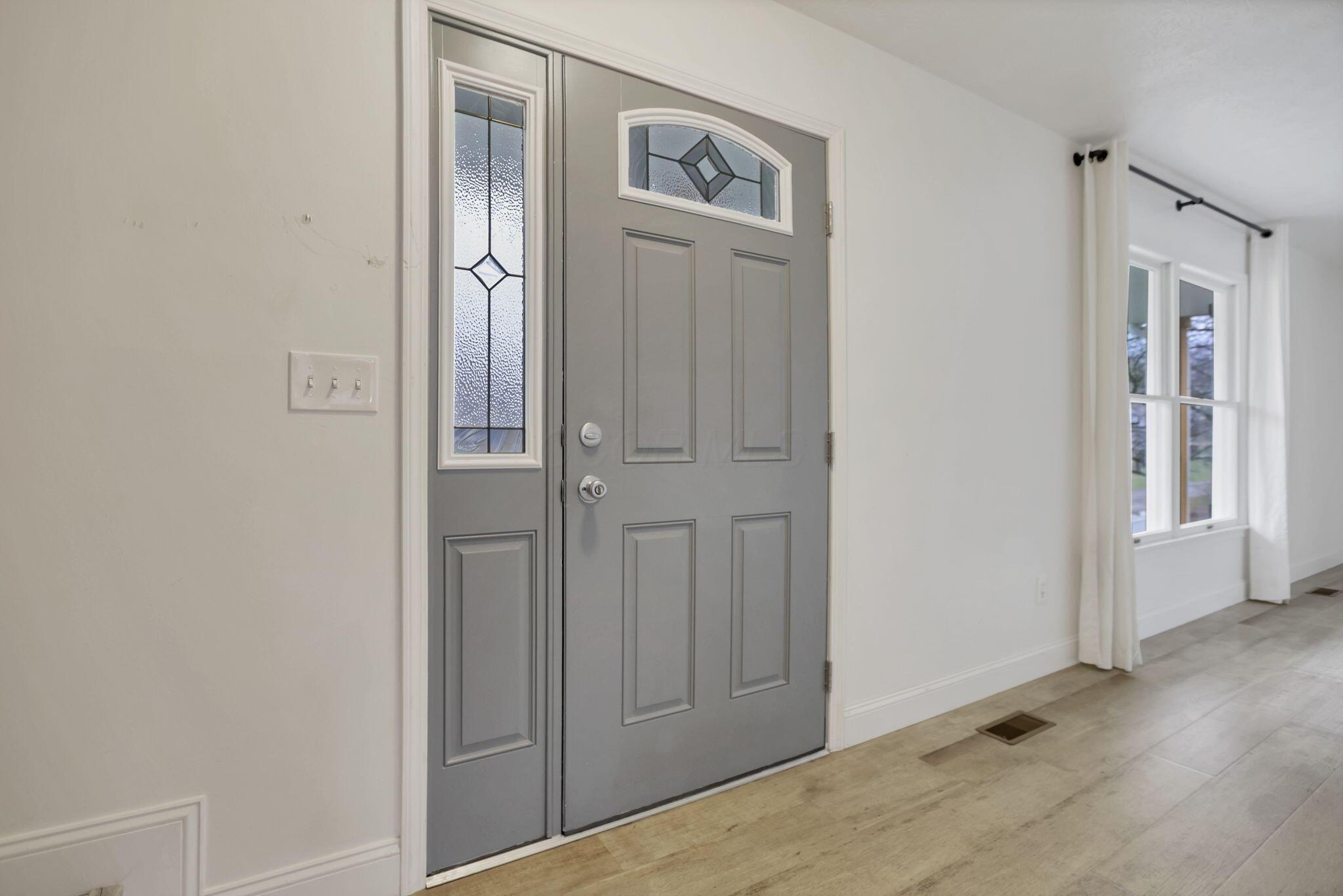1160 Pembroke Road Property Photo 4