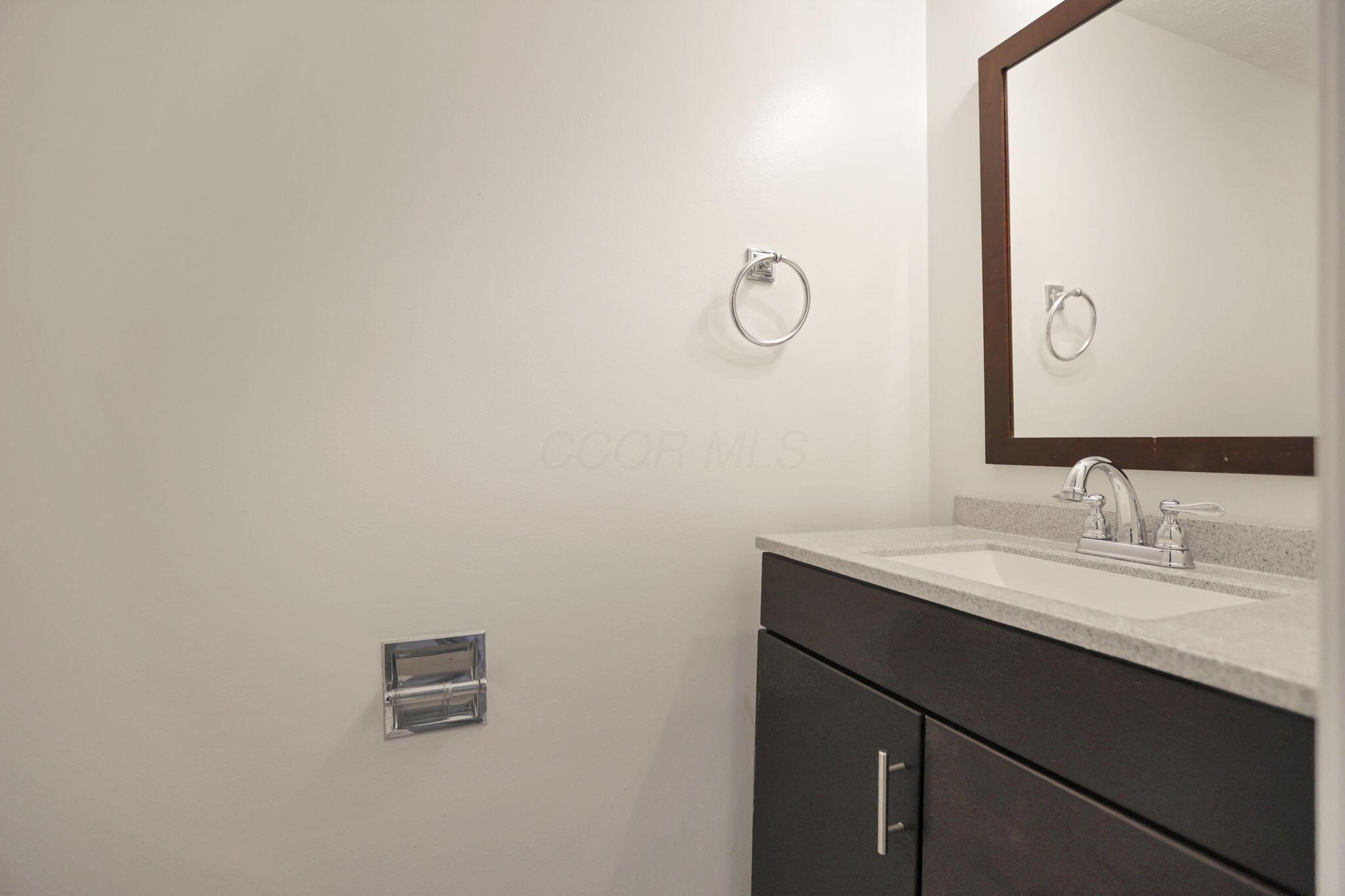 1160 Pembroke Road Property Photo 23