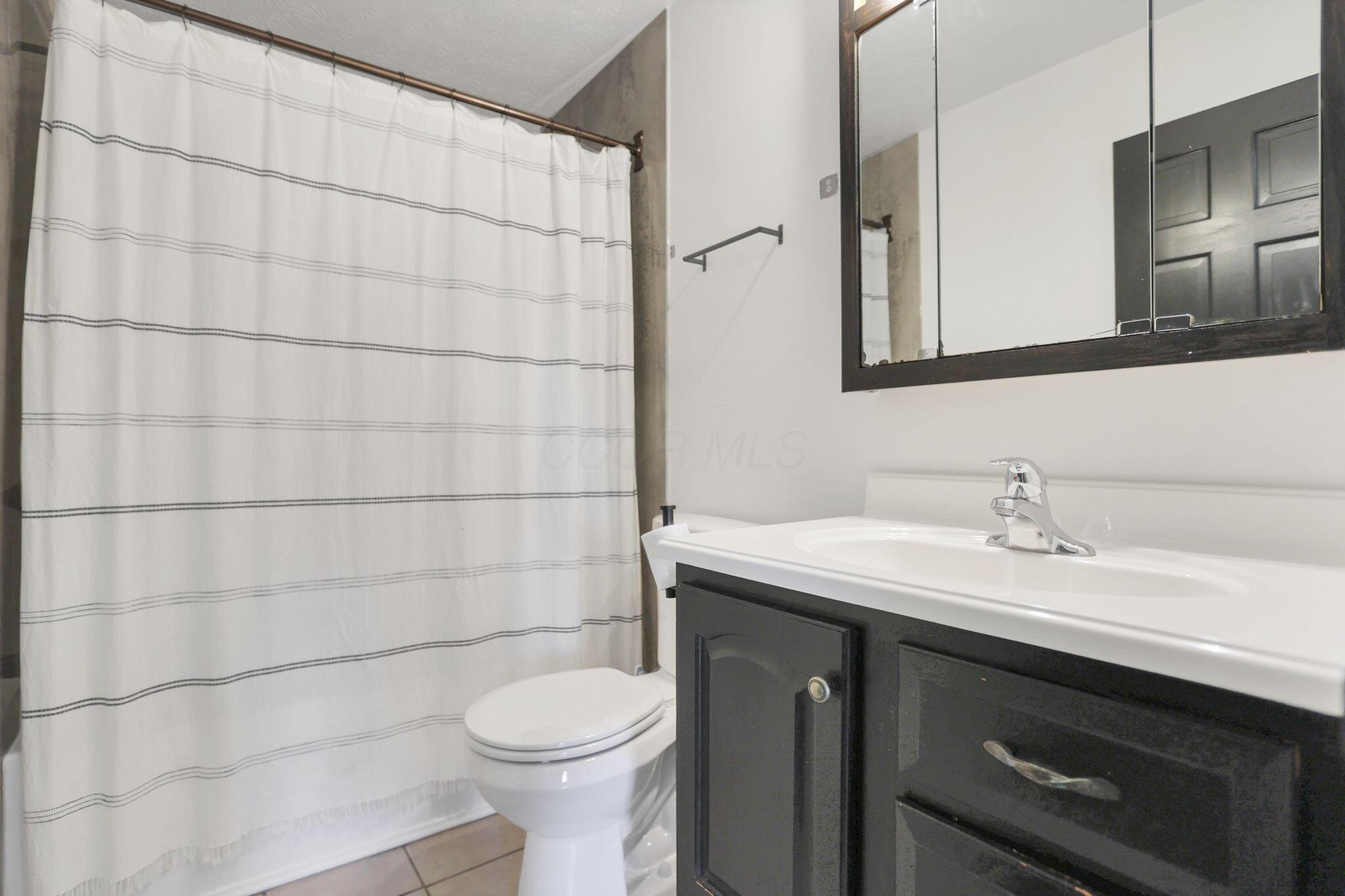 1160 Pembroke Road Property Photo 31