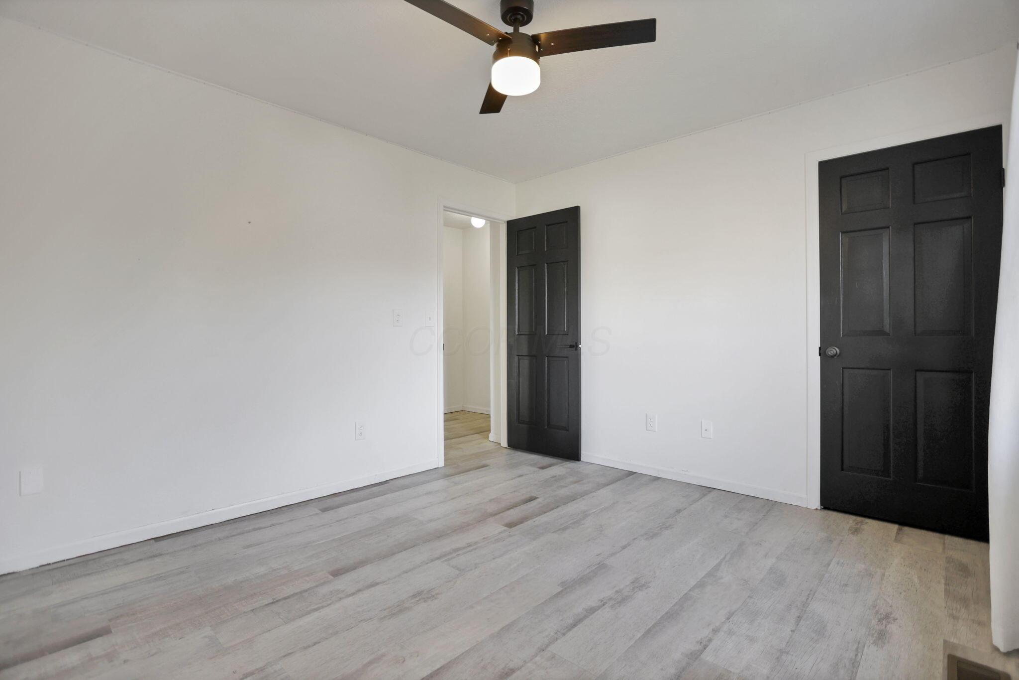 1160 Pembroke Road Property Photo 35