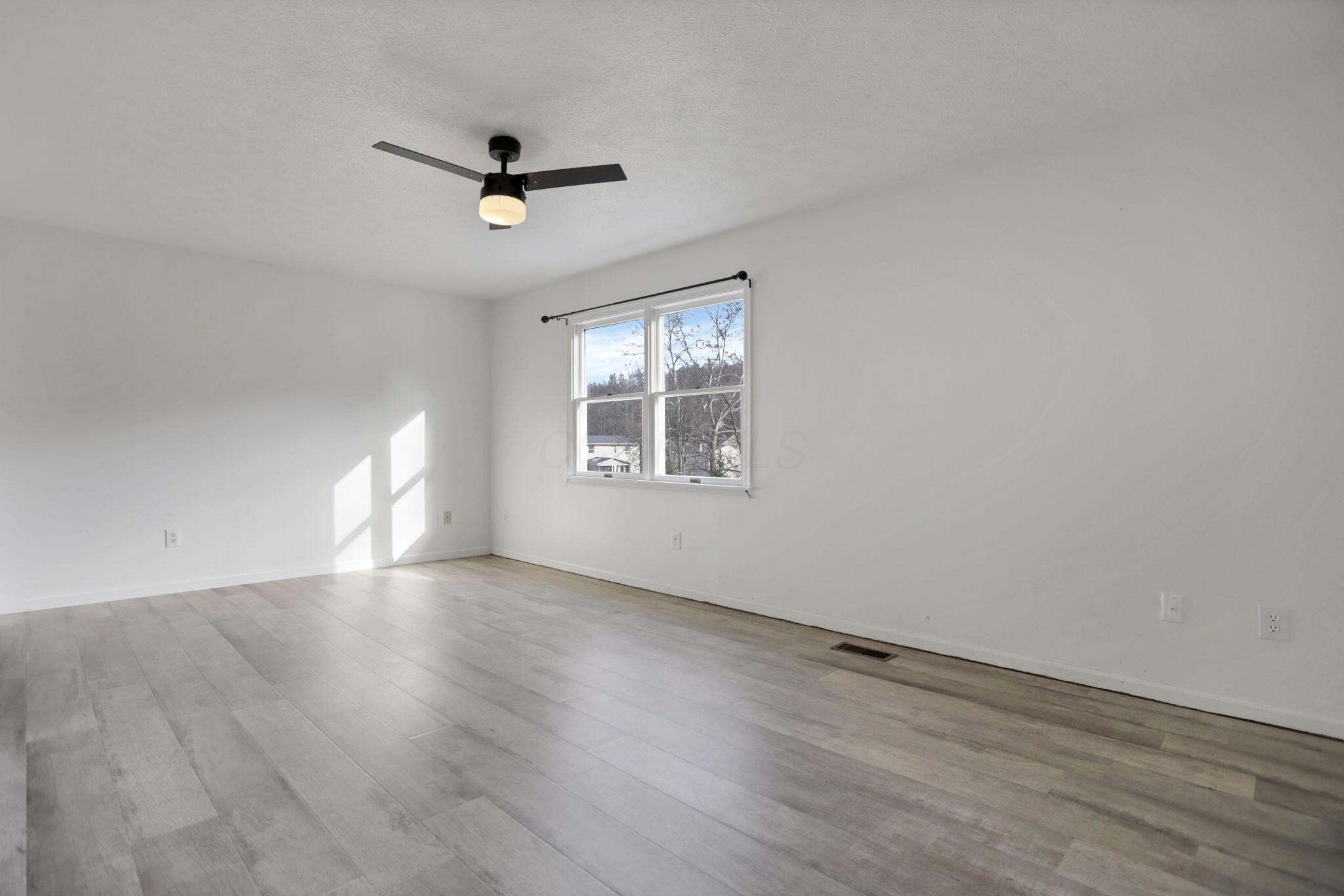 1160 Pembroke Road Property Photo 36