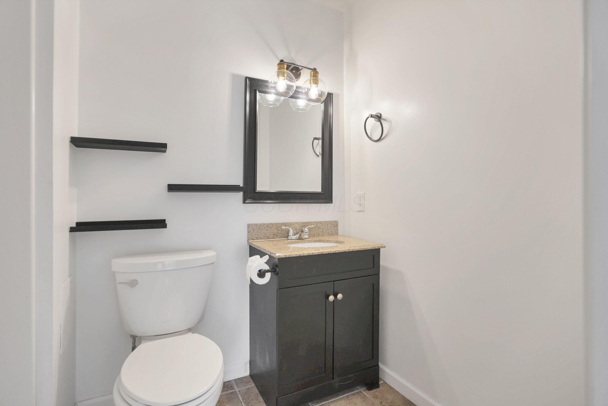 1160 Pembroke Road Property Photo 41