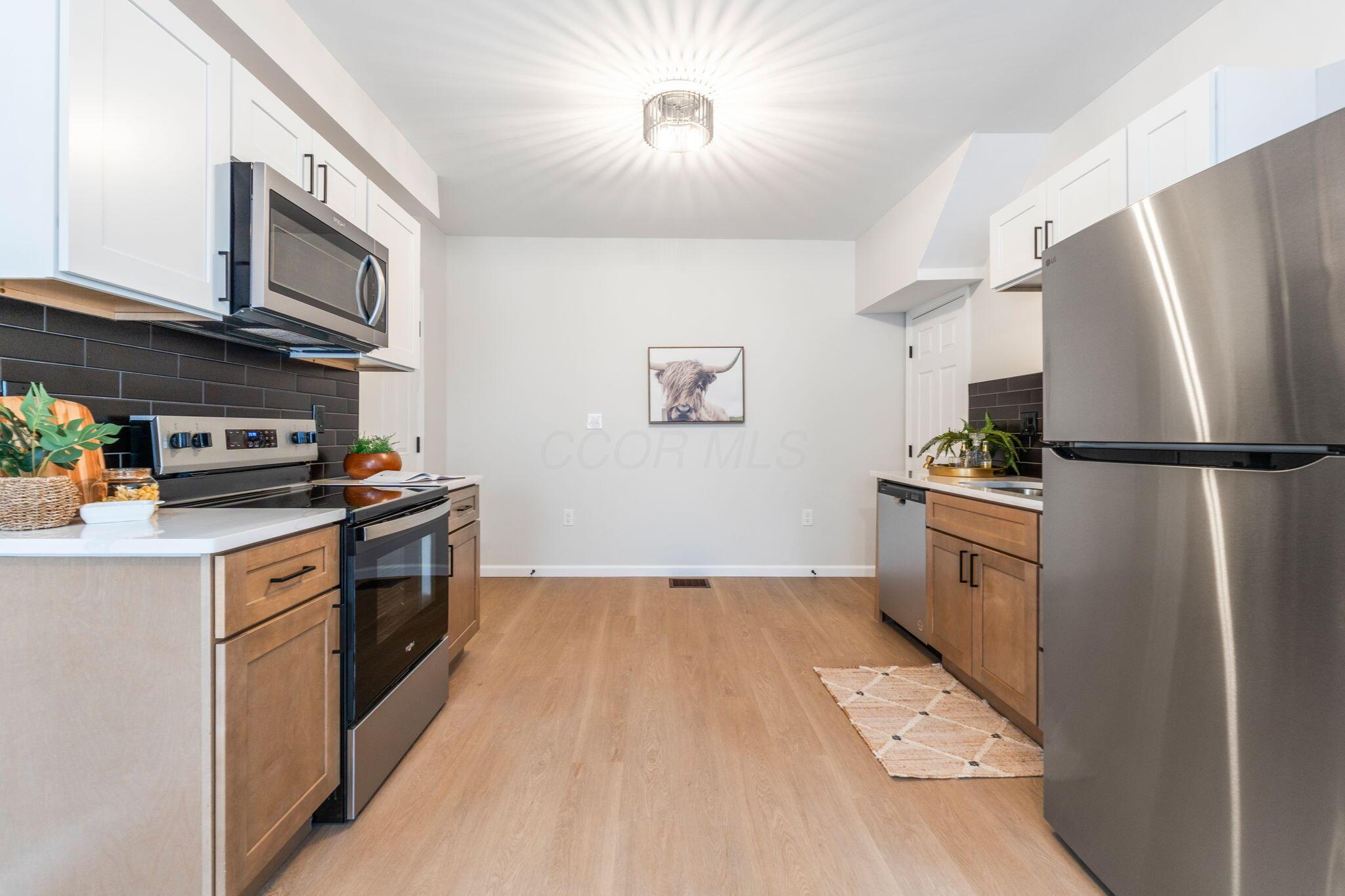 1766 E Kenworth Road Property Photo 14
