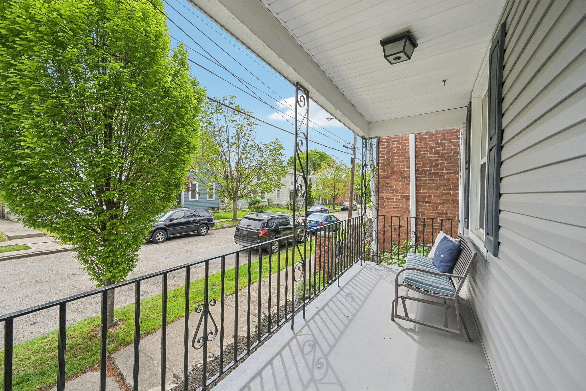 480 Siebert Street Property Photo 2