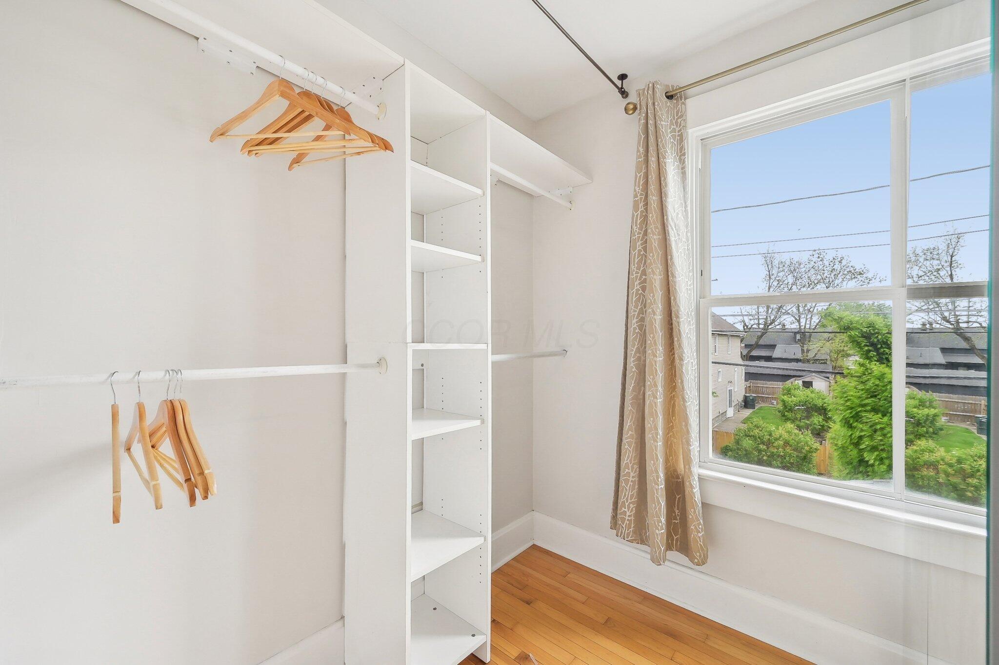 480 Siebert Street Property Photo 26