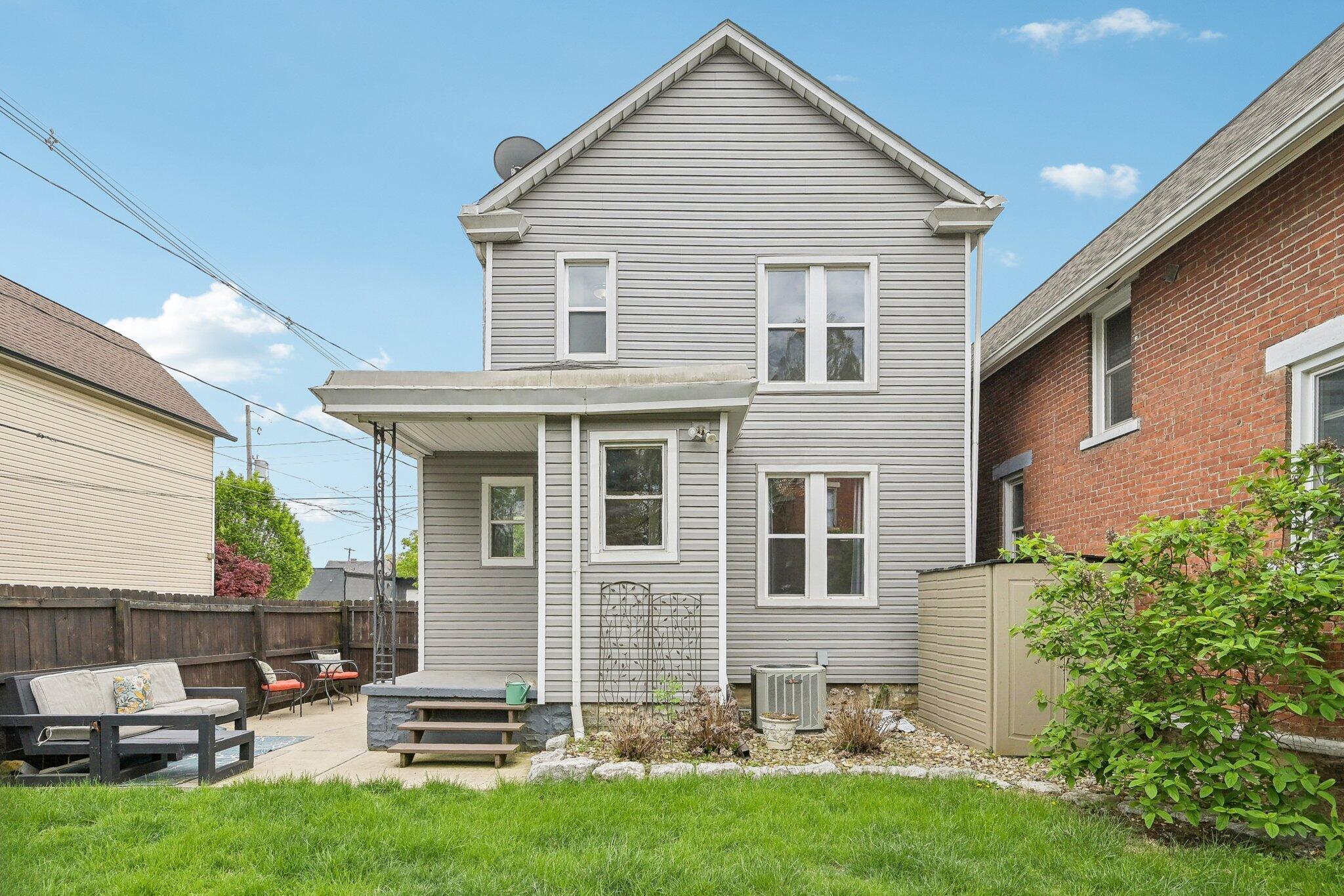 480 Siebert Street Property Photo 34