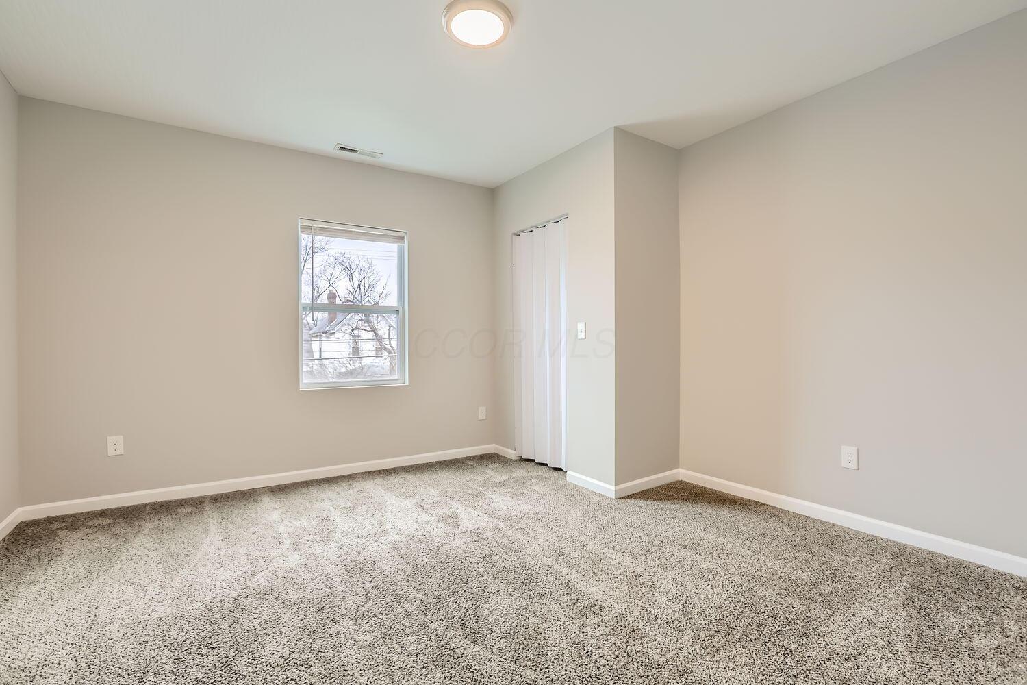 73 N Central Avenue Property Photo 17