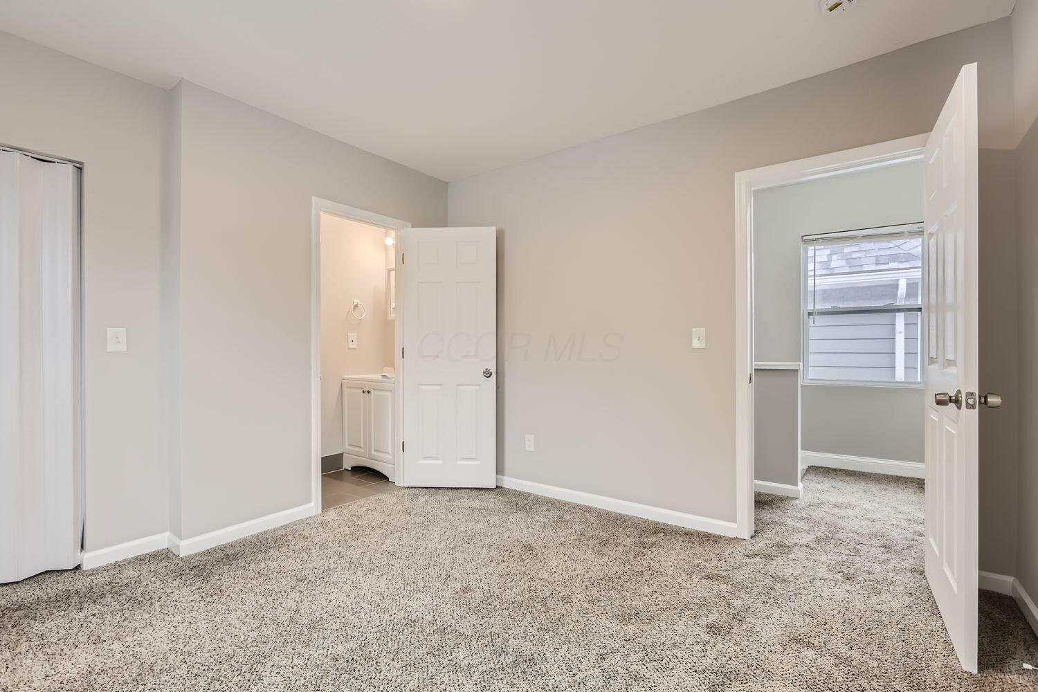 73 N Central Avenue Property Photo 20