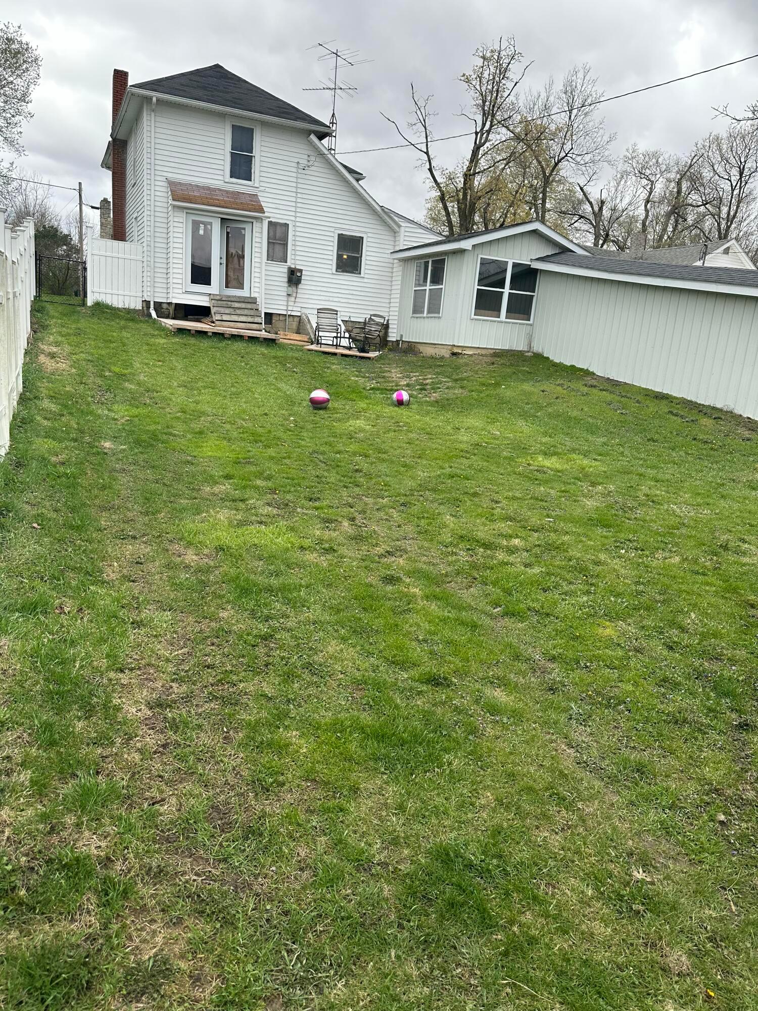 162 N Main Street Property Photo 28