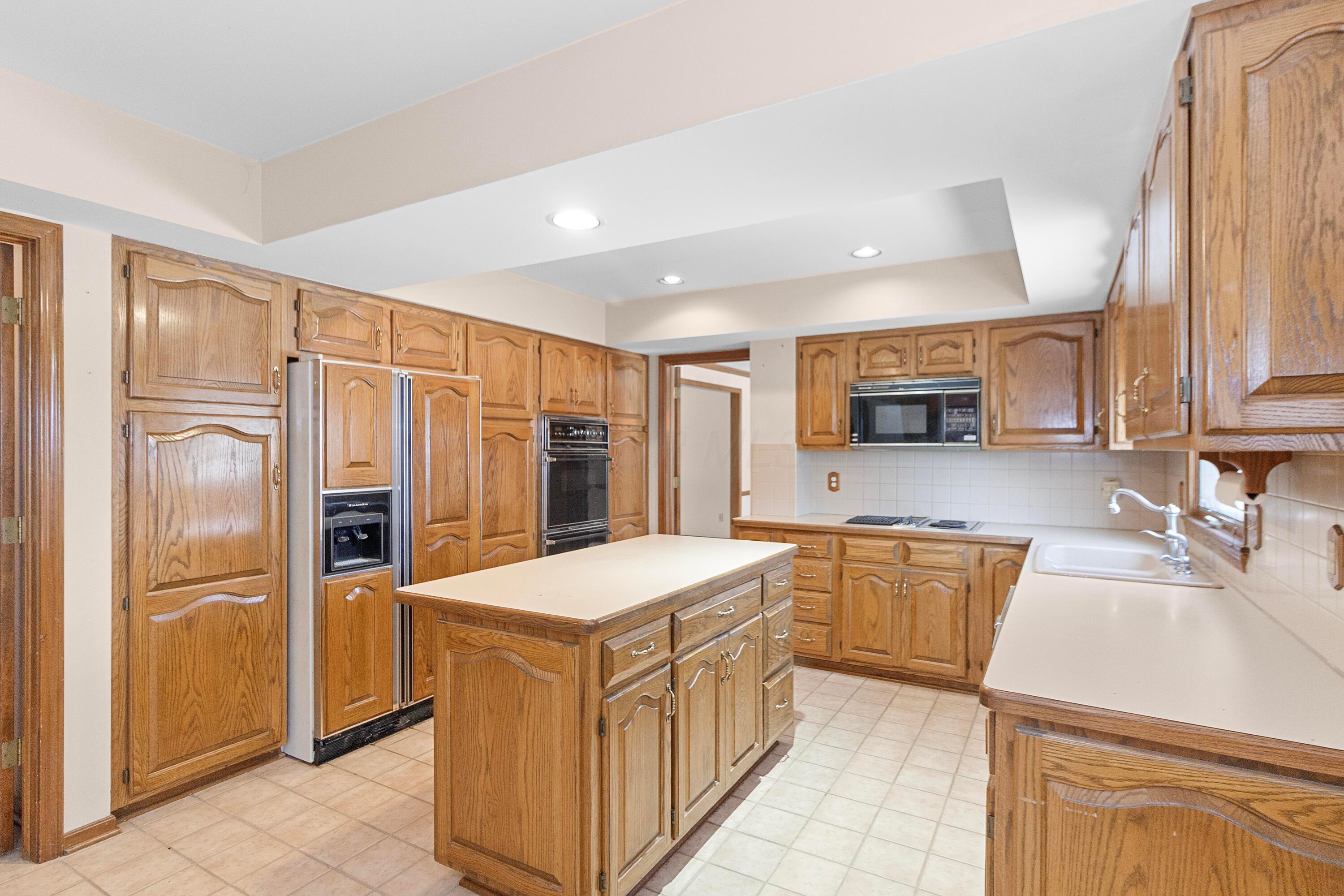 50 Valley Run Drive Property Photo 8