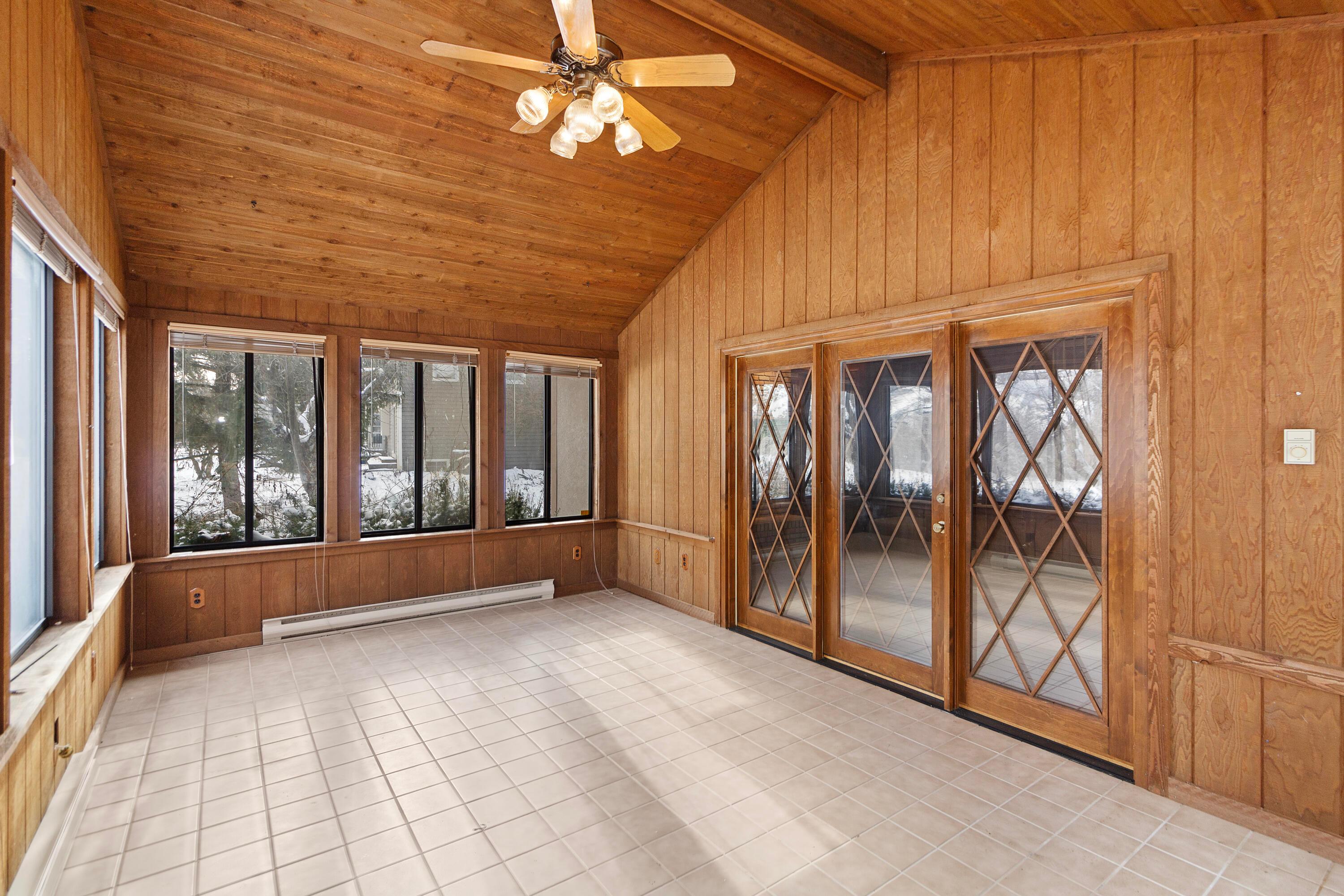 50 Valley Run Drive Property Photo 13