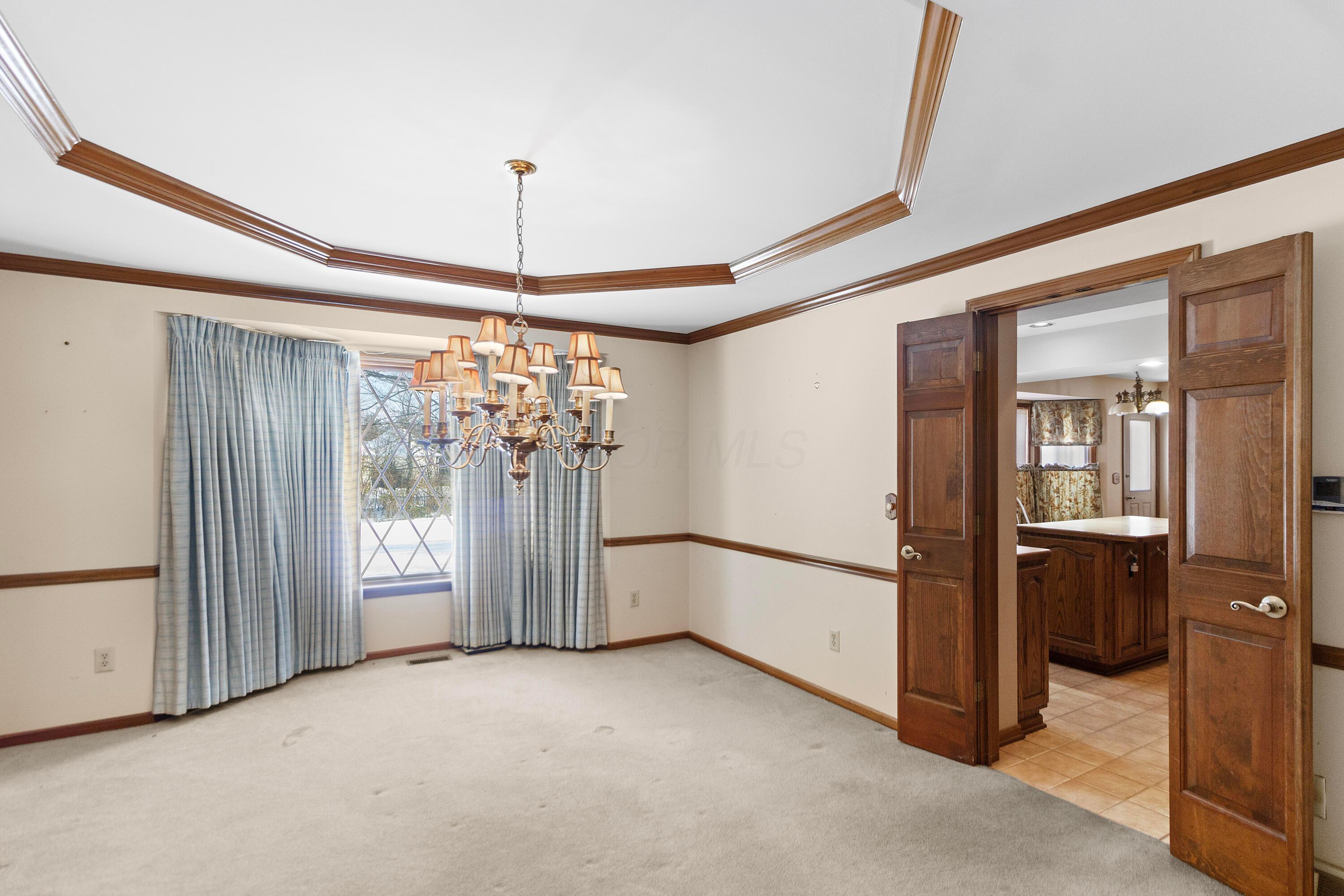 50 Valley Run Drive Property Photo 14