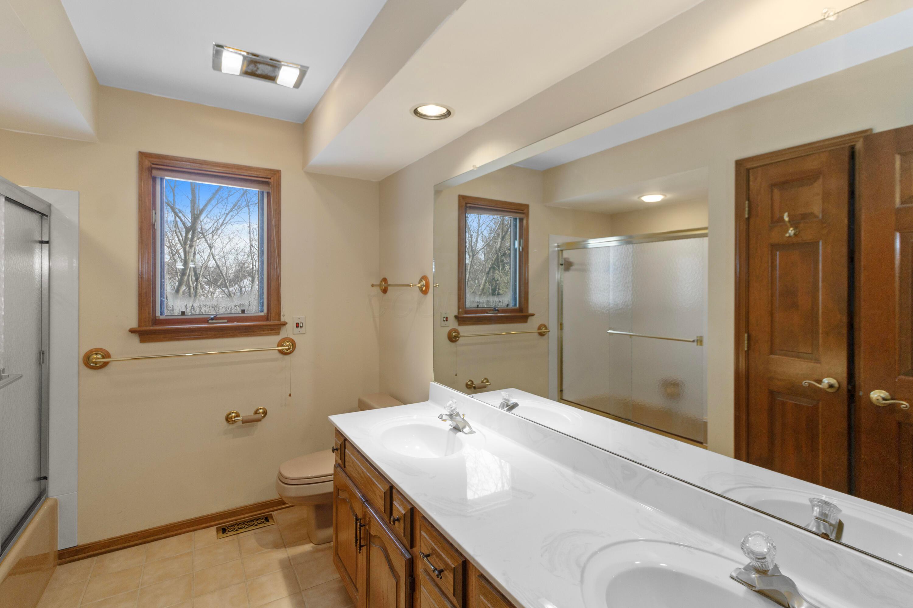 50 Valley Run Drive Property Photo 34