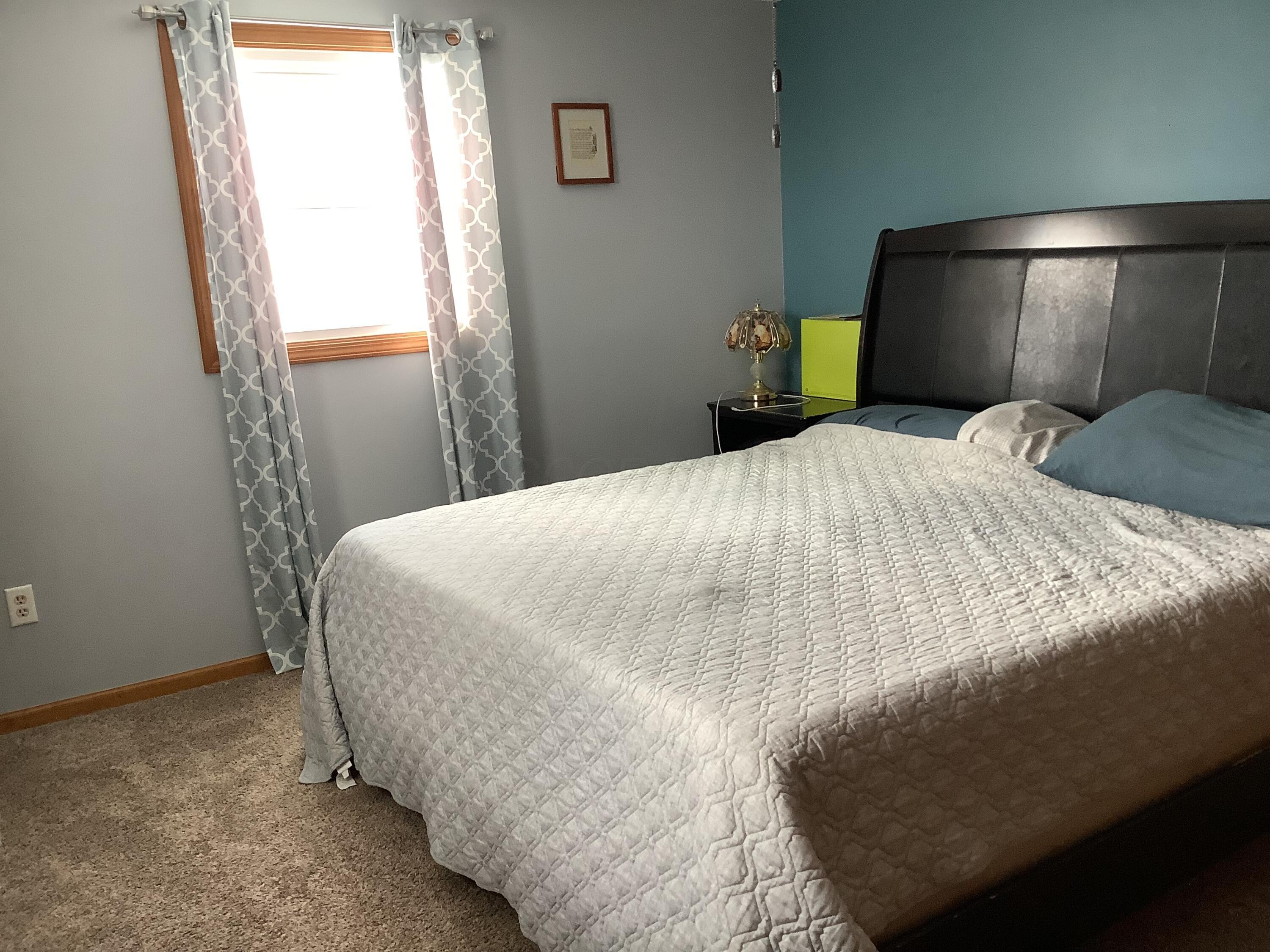 225 3rd Street Property Photo 10