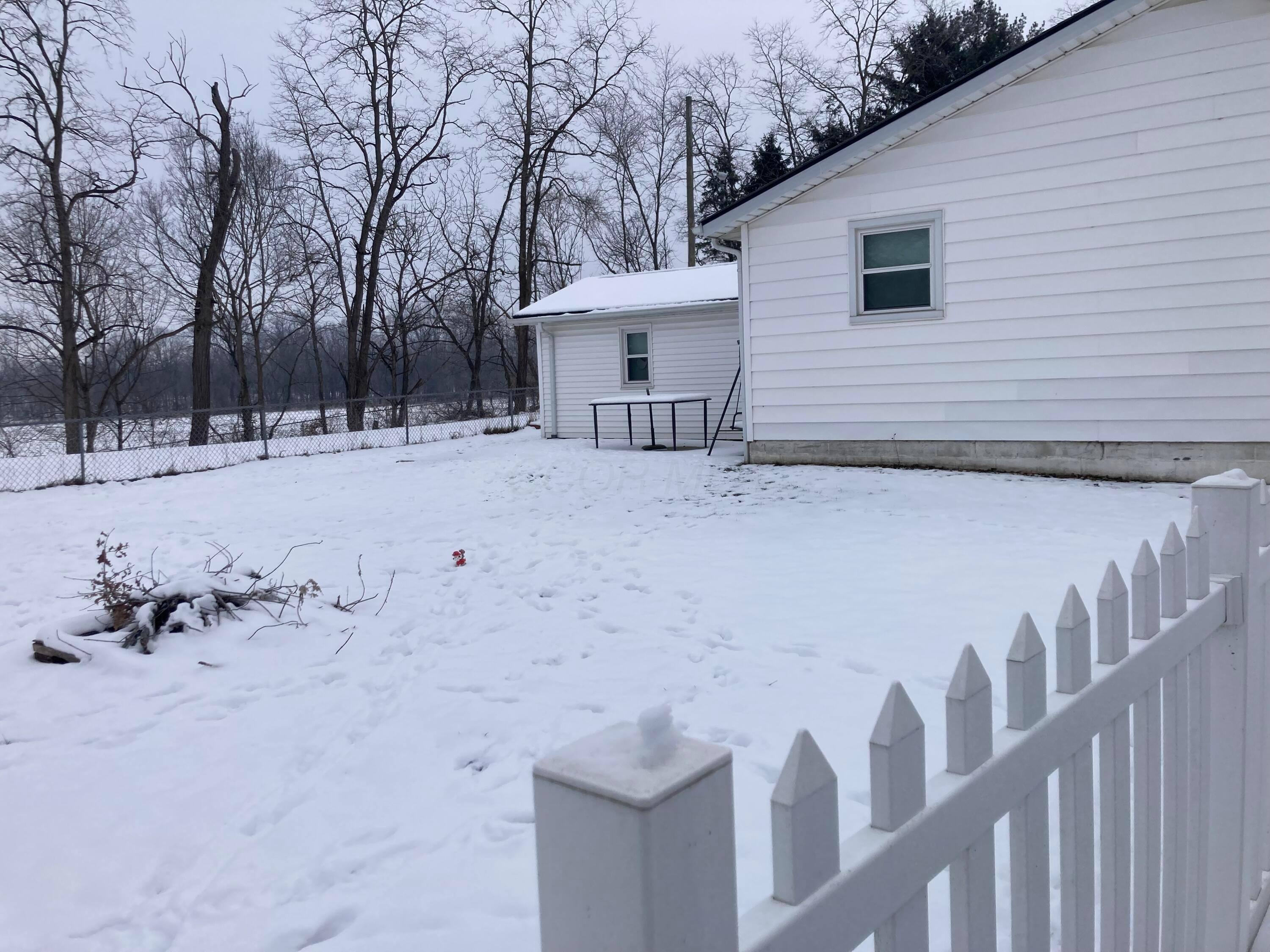 225 3rd Street Property Photo 19