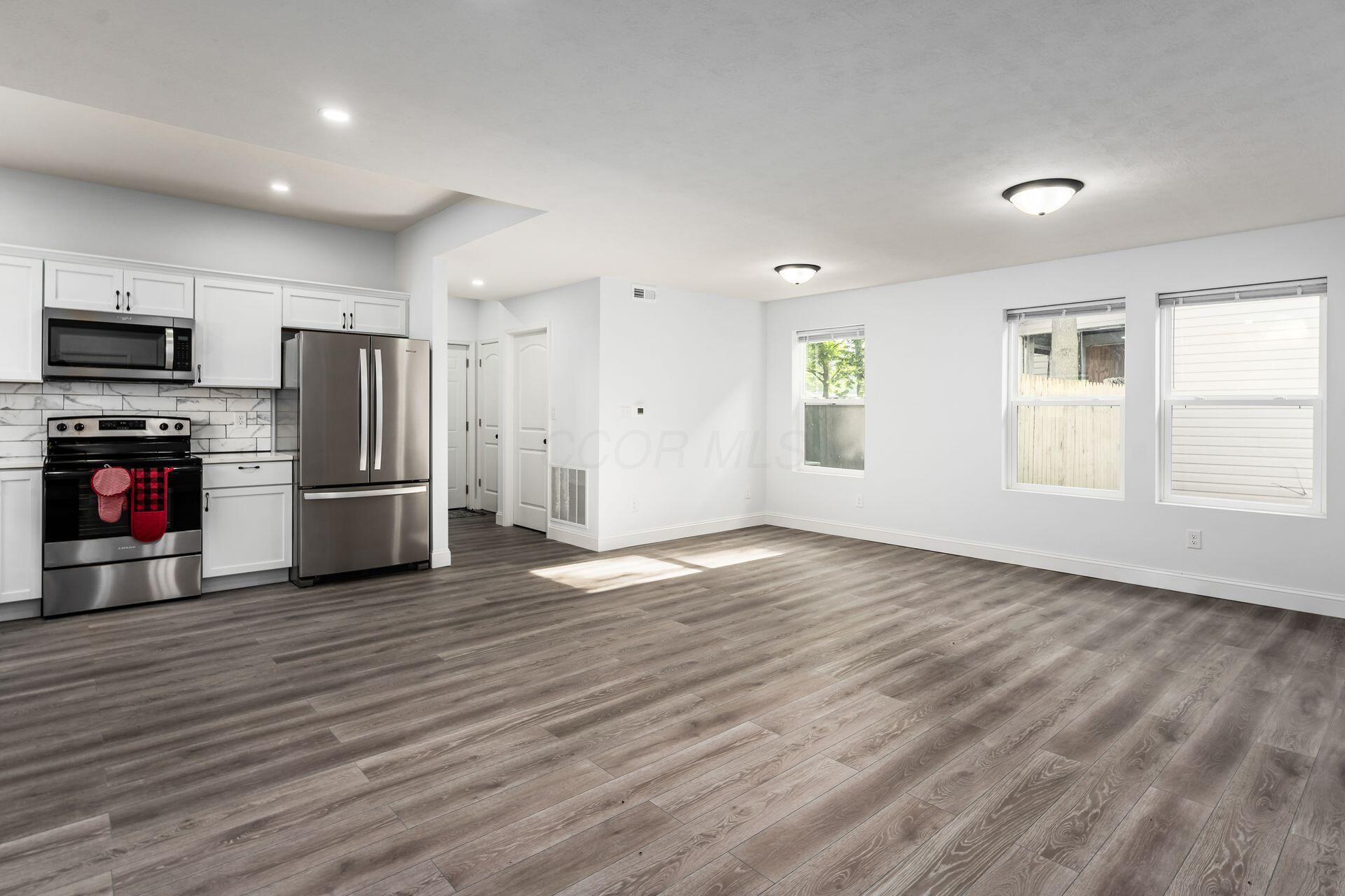 2285 Ridgeway Avenue Property Photo 9