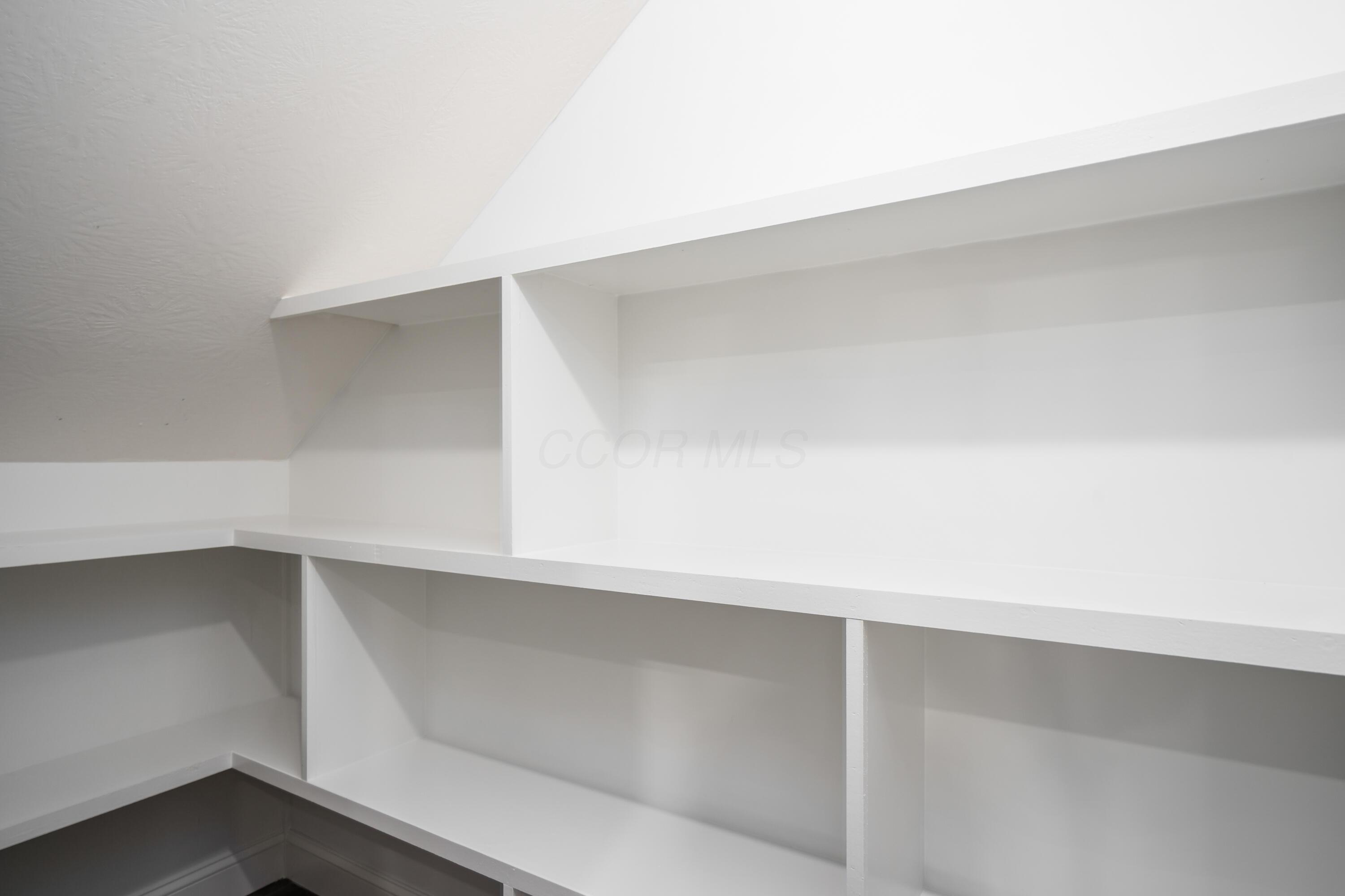 2285 Ridgeway Avenue Property Photo 20