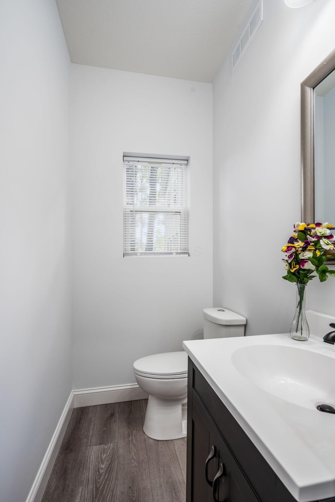 2285 Ridgeway Avenue Property Photo 22