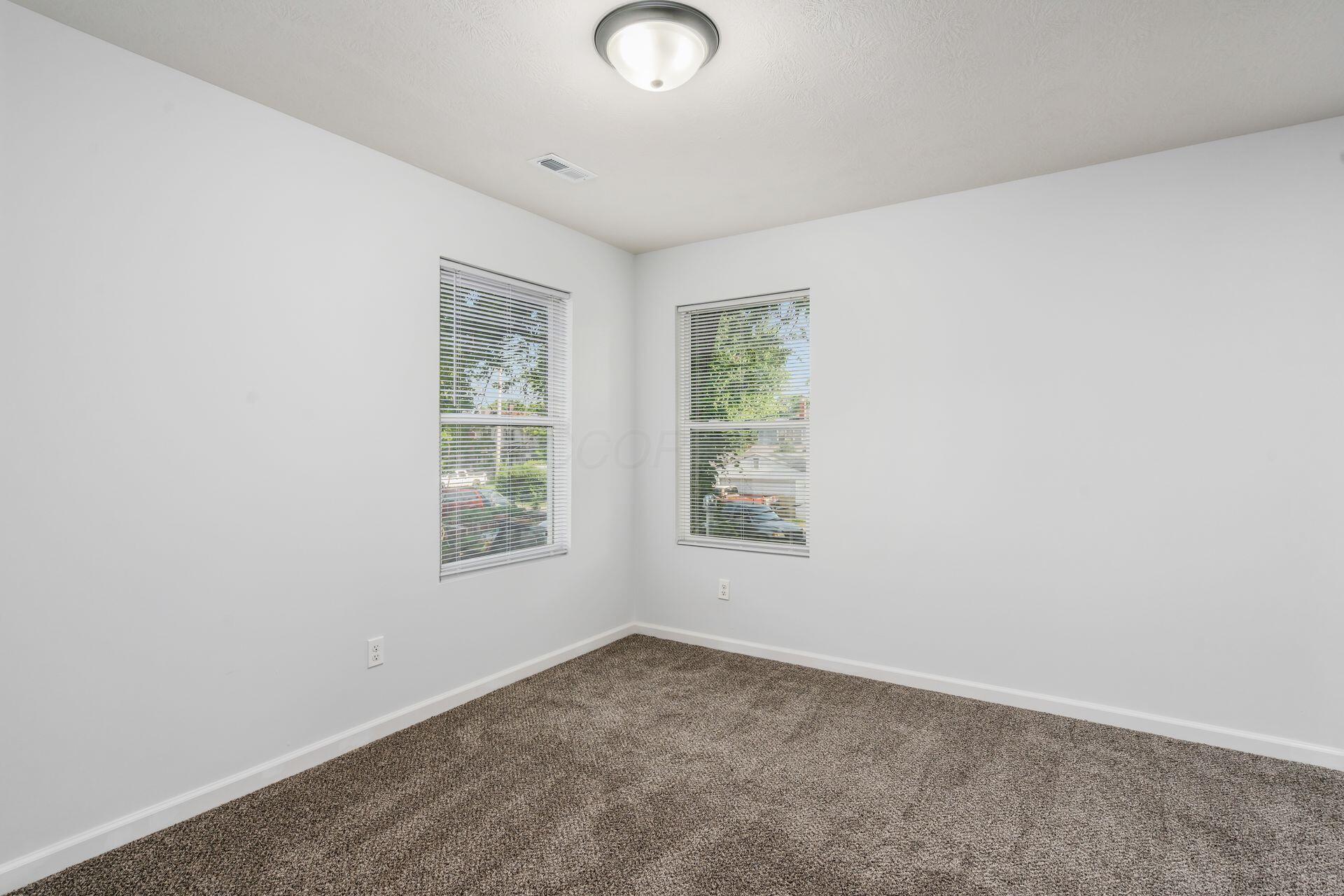 2285 Ridgeway Avenue Property Photo 47