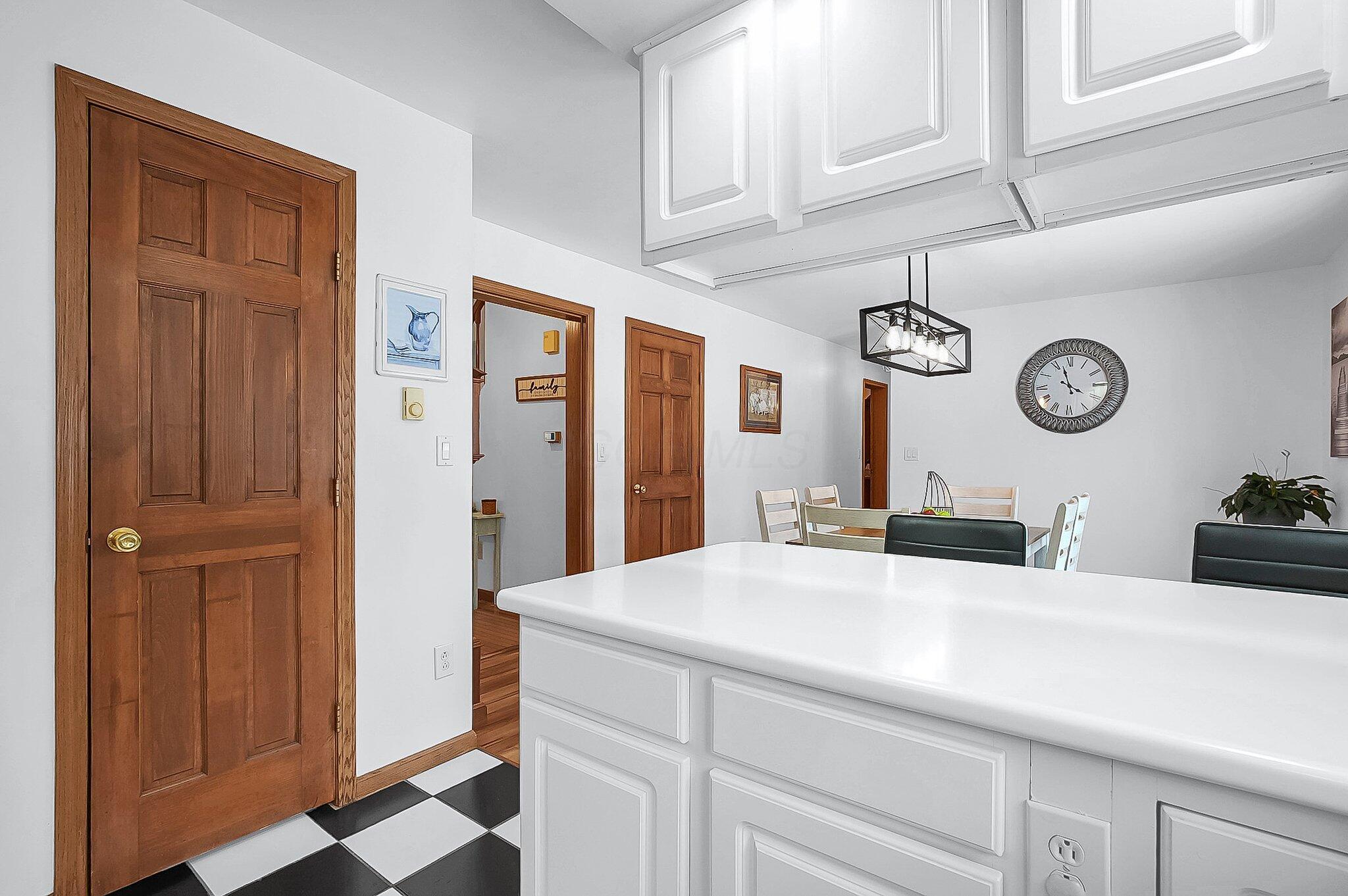 4791 Three Locks Road Property Photo 11