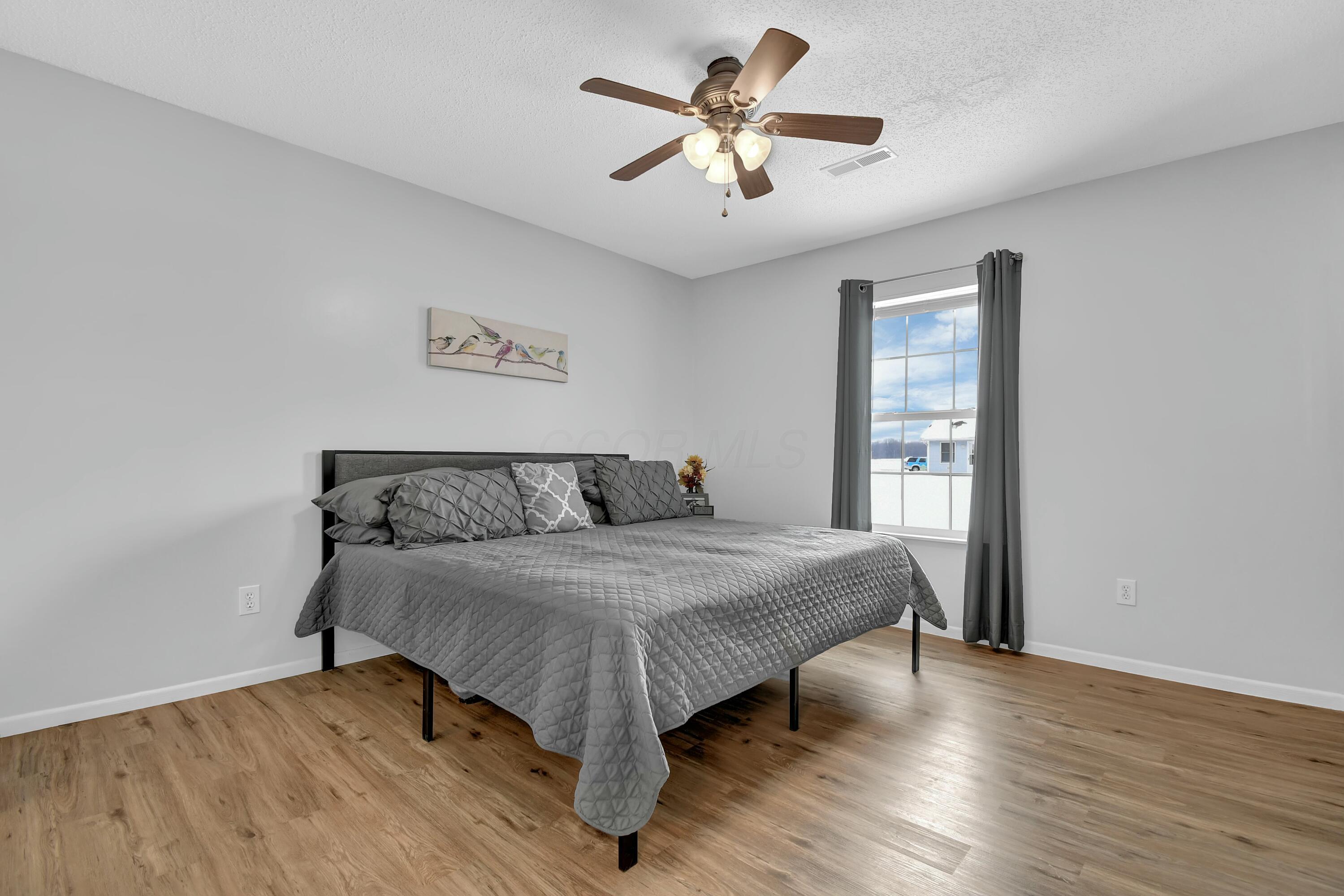 1007 Kingsbury Court Property Photo 14