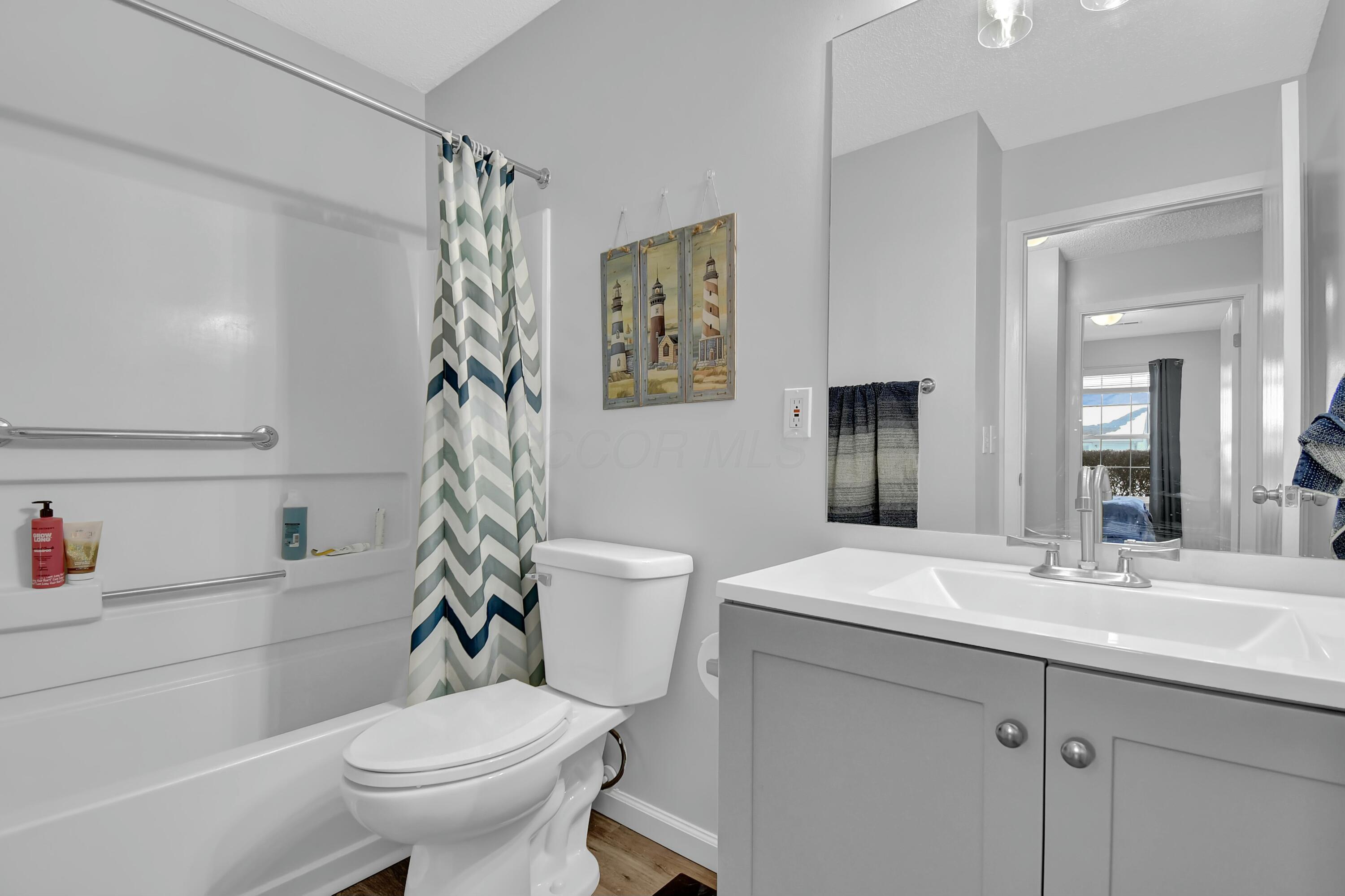 1007 Kingsbury Court Property Photo 19
