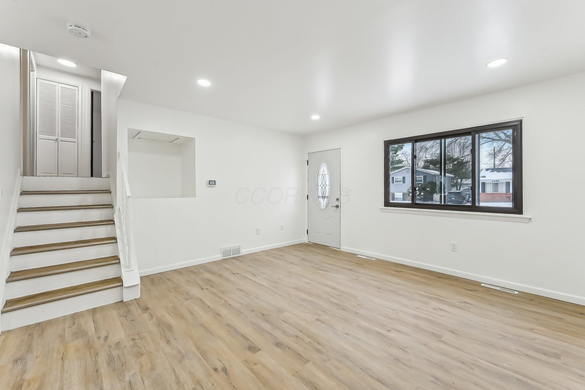 3480 Halpern Street Property Photo 7