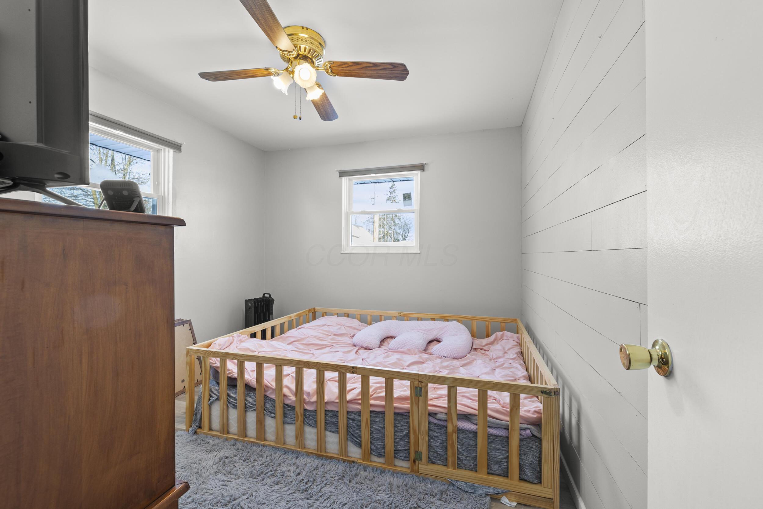 184 E Center Street Property Photo 16