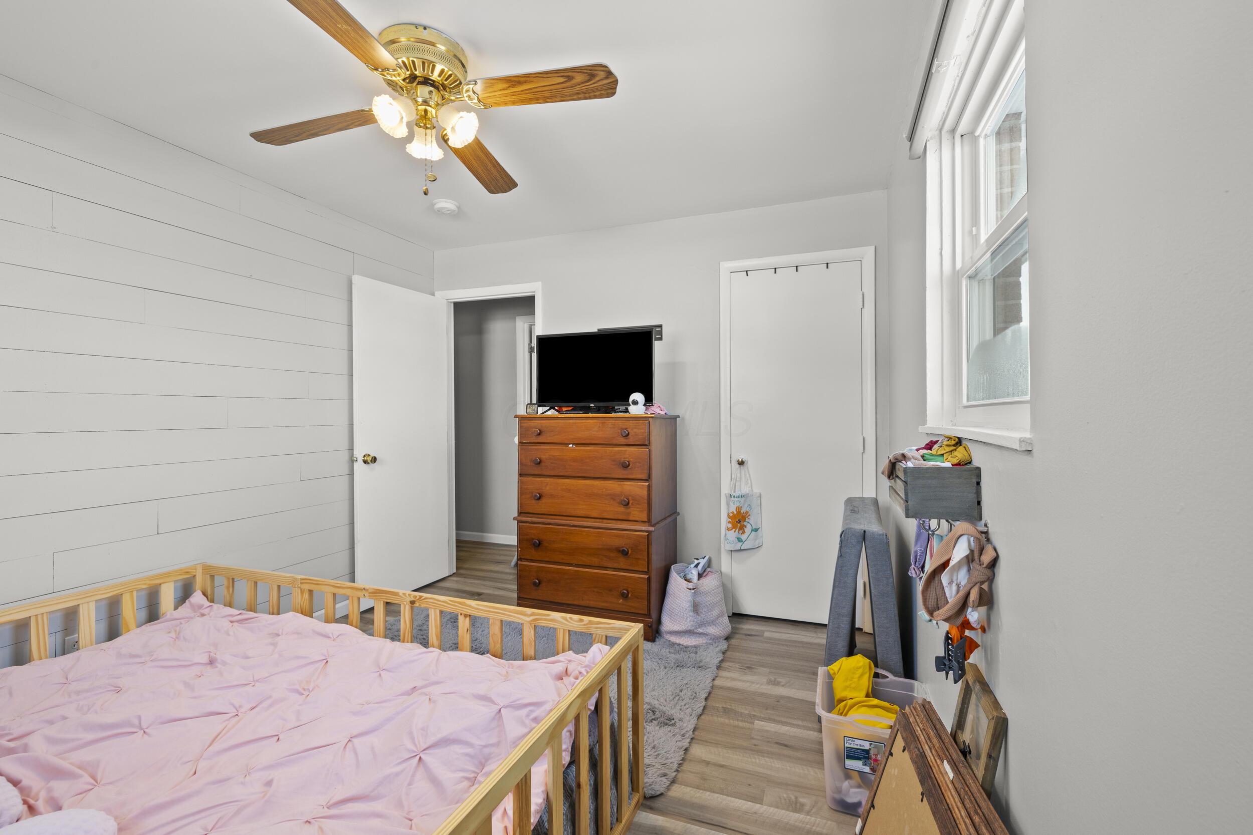 184 E Center Street Property Photo 17