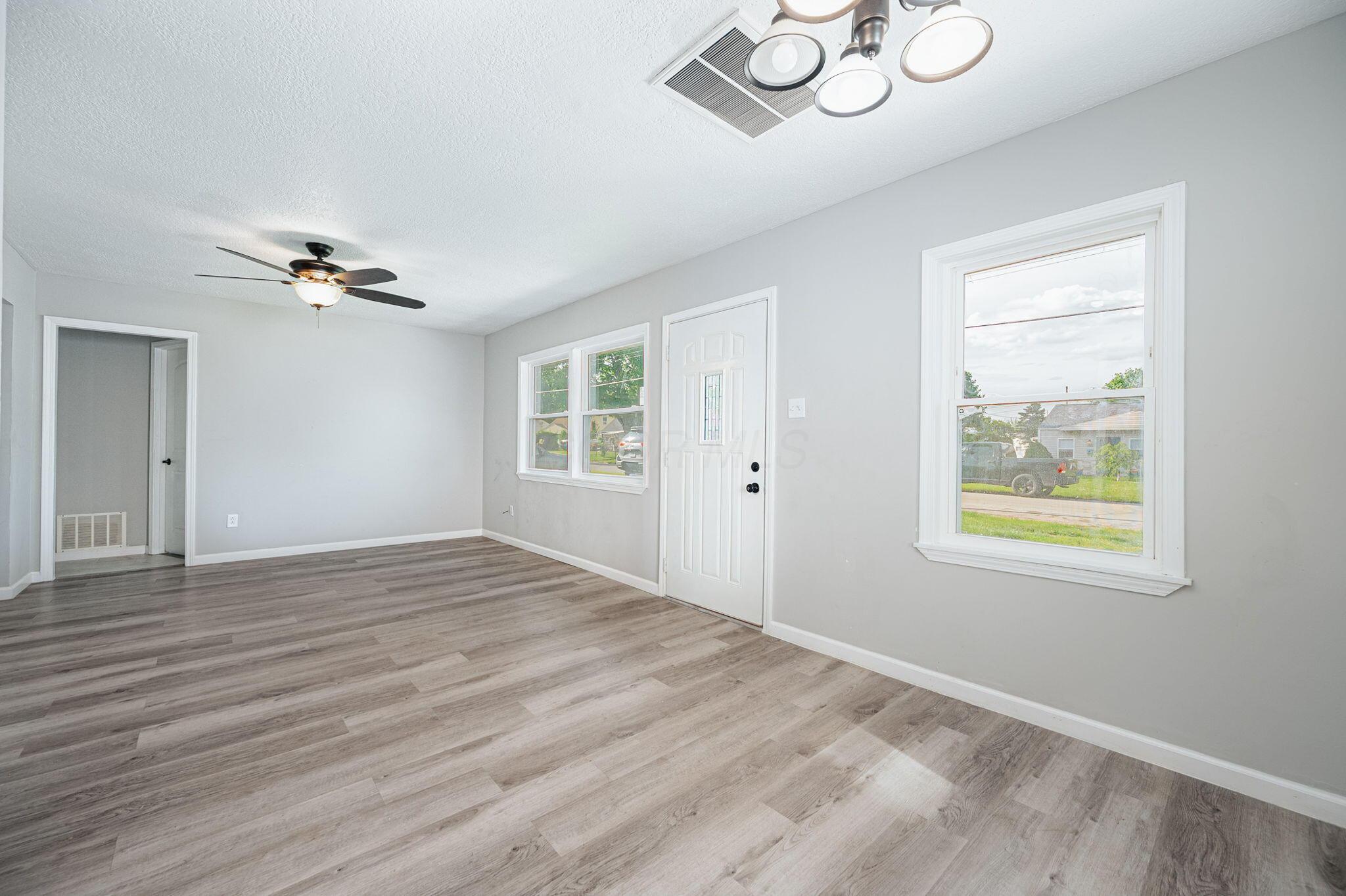 1789 Ransburg Avenue Property Photo 2