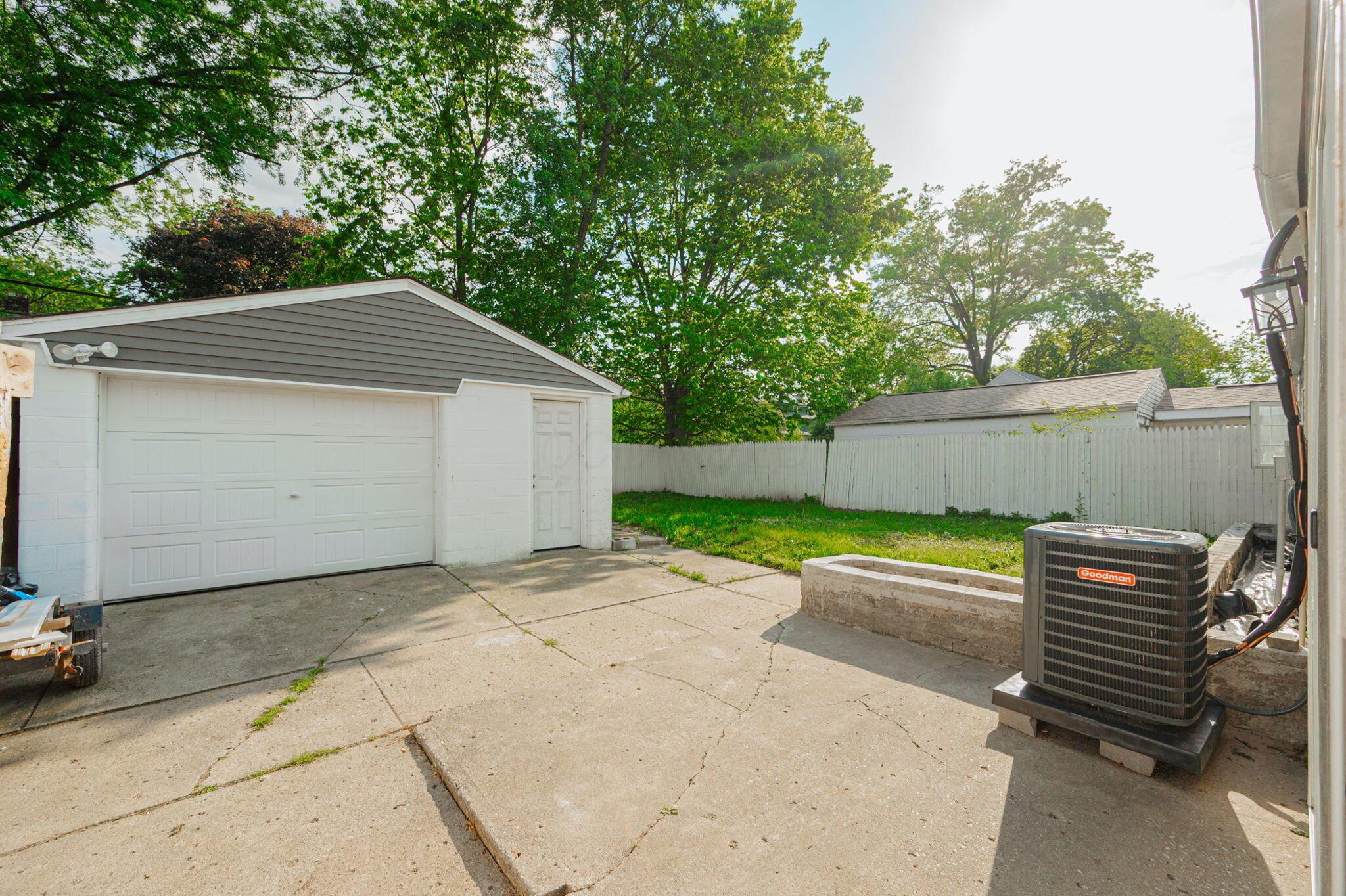 1789 Ransburg Avenue Property Photo 14