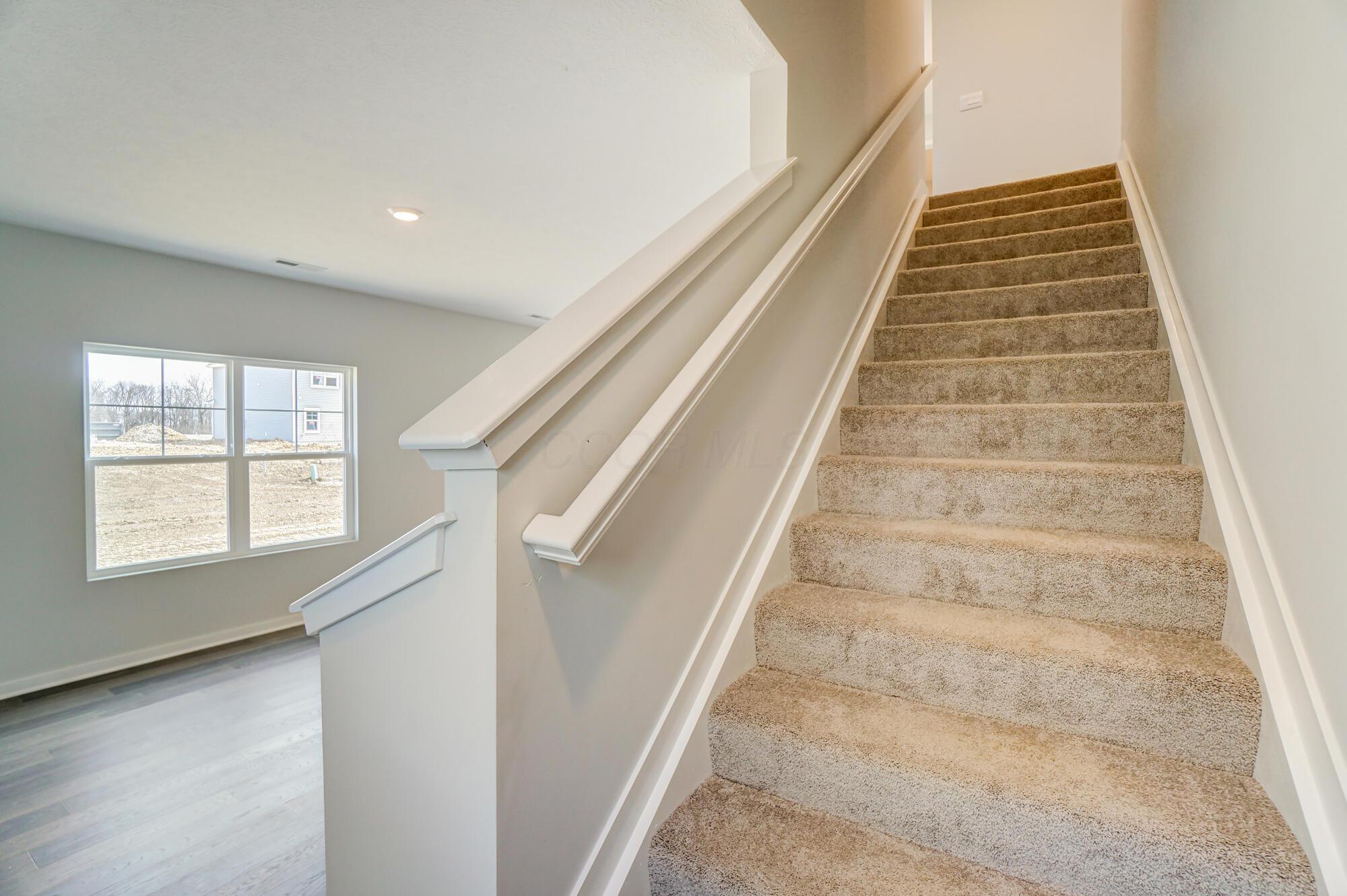 276 Sterndale Drive Property Photo 16