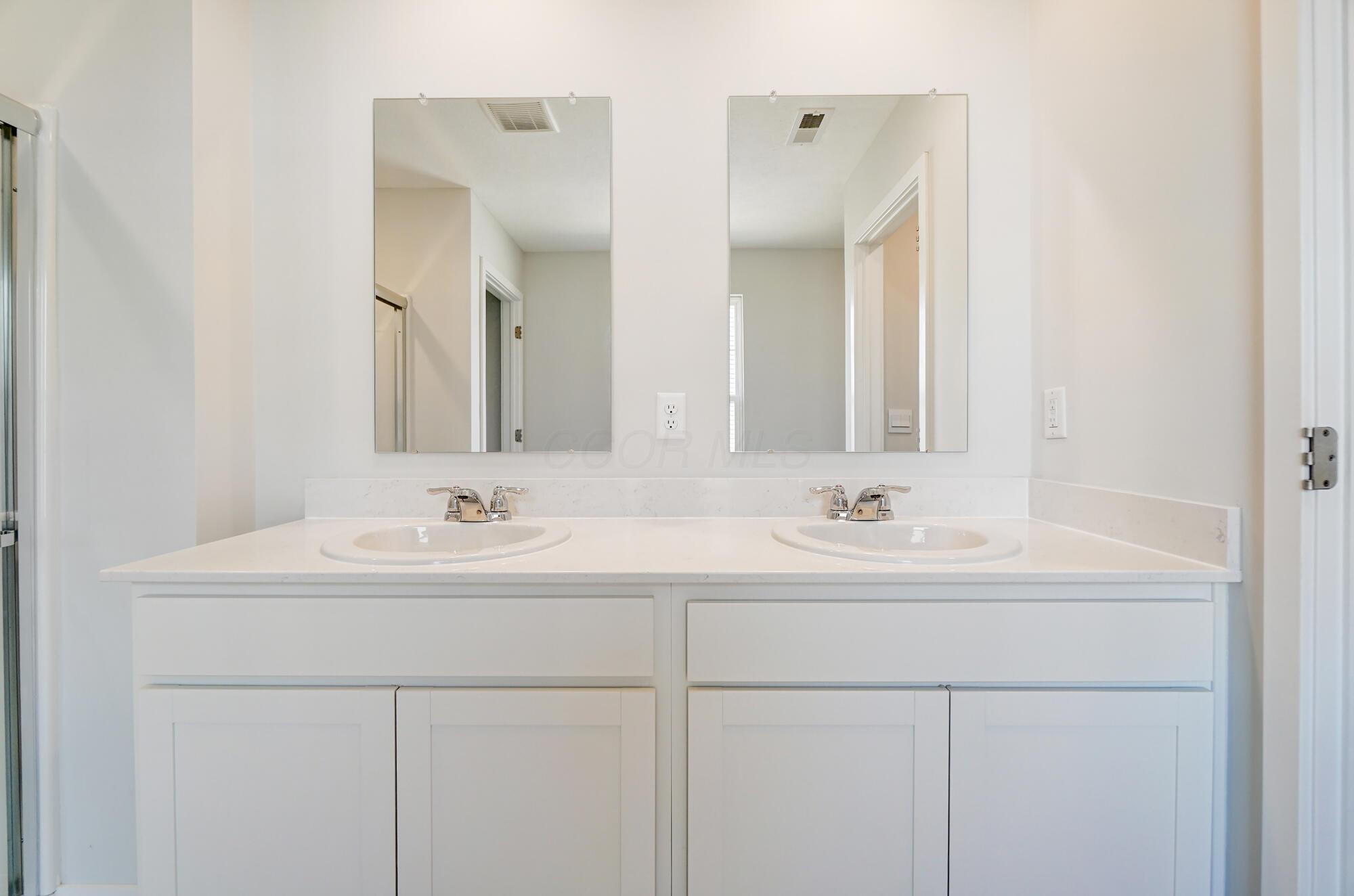 276 Sterndale Drive Property Photo 19