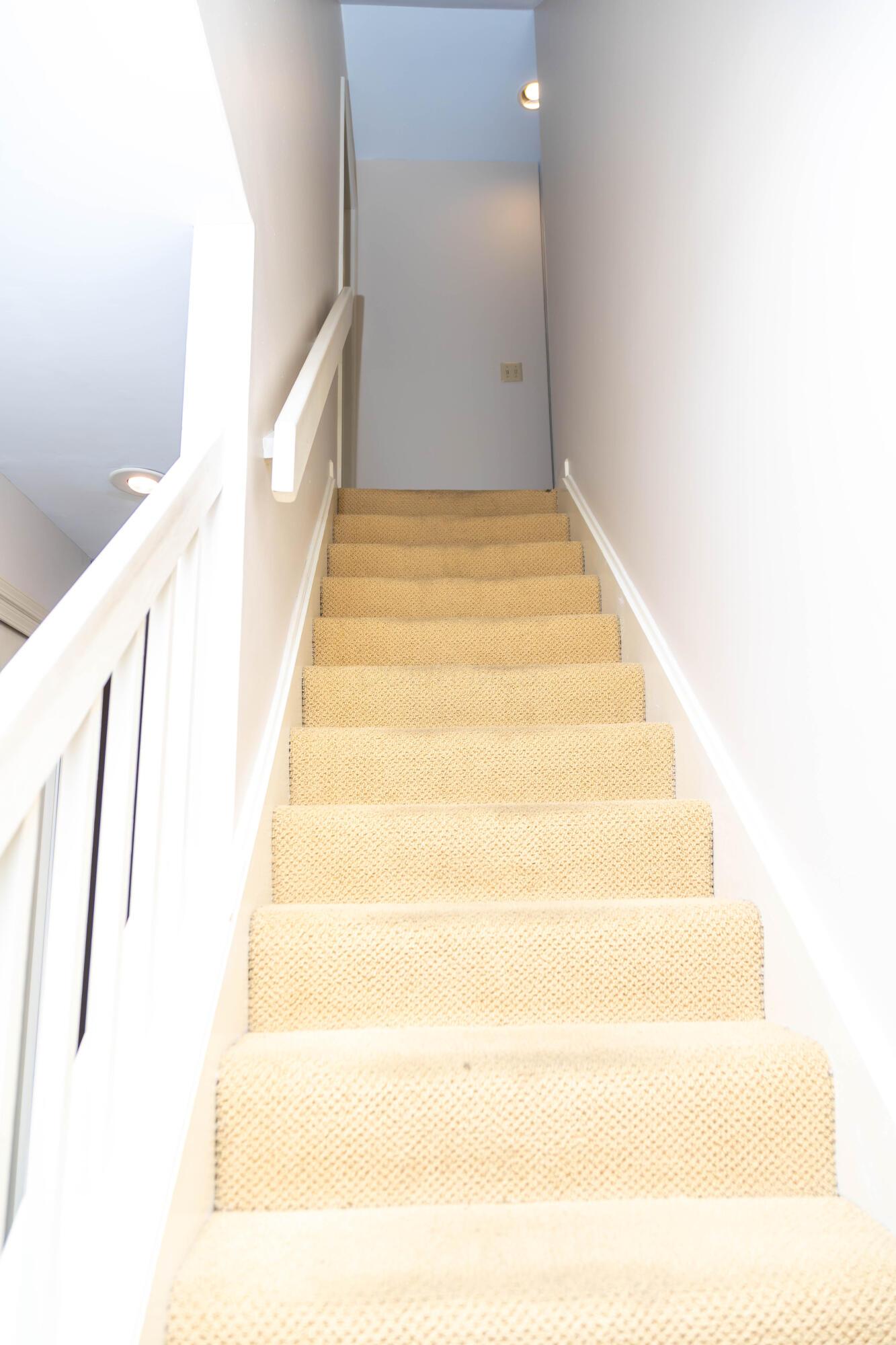 1627 Coppertree Lane Property Photo 16