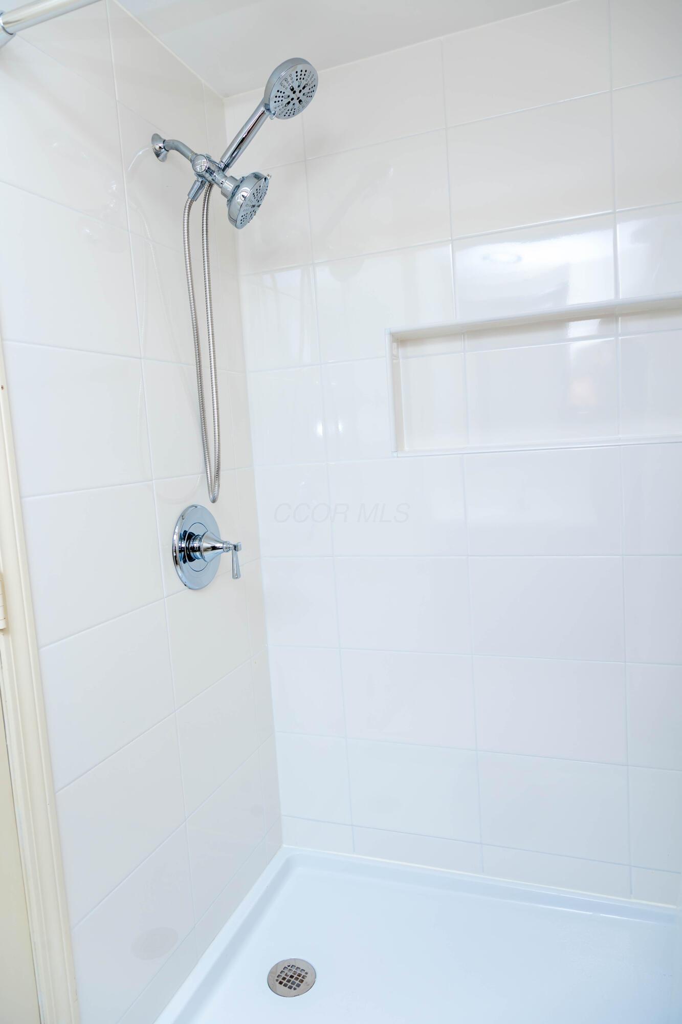 1627 Coppertree Lane Property Photo 18
