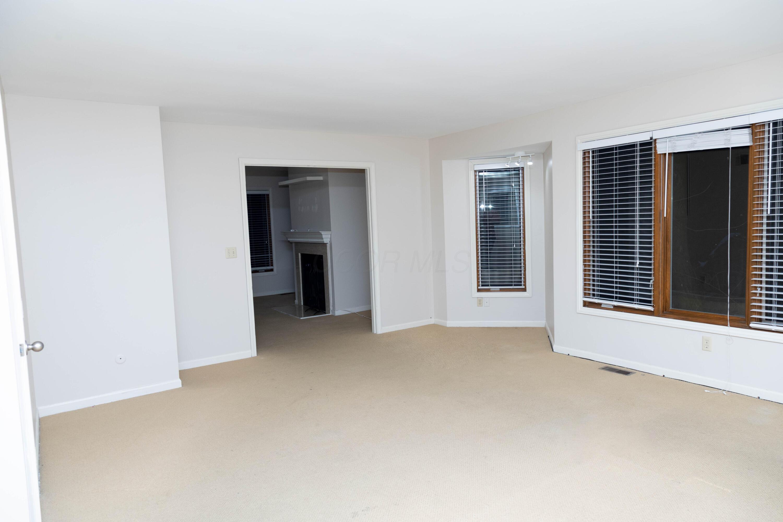 1627 Coppertree Lane Property Photo 19