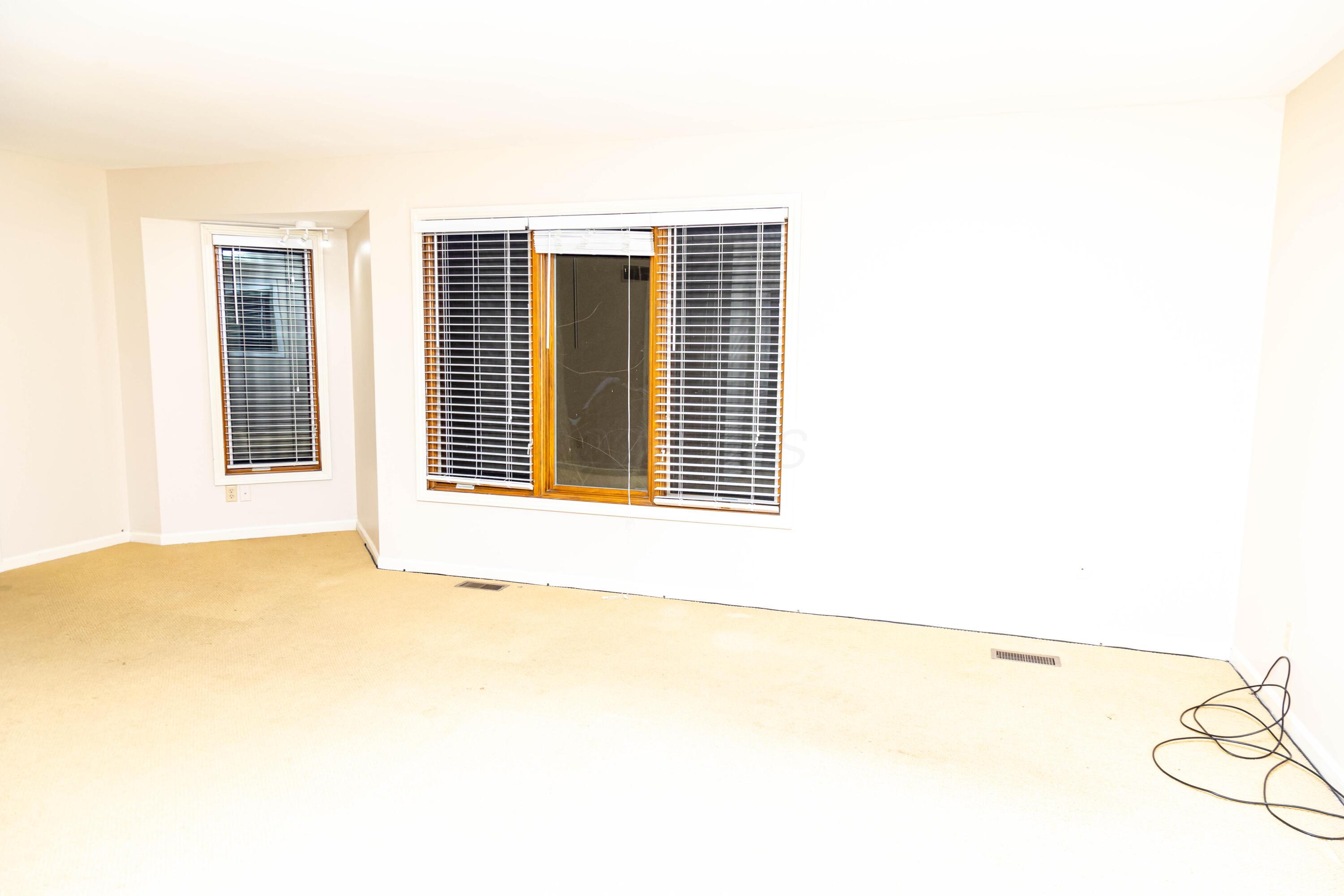 1627 Coppertree Lane Property Photo 21
