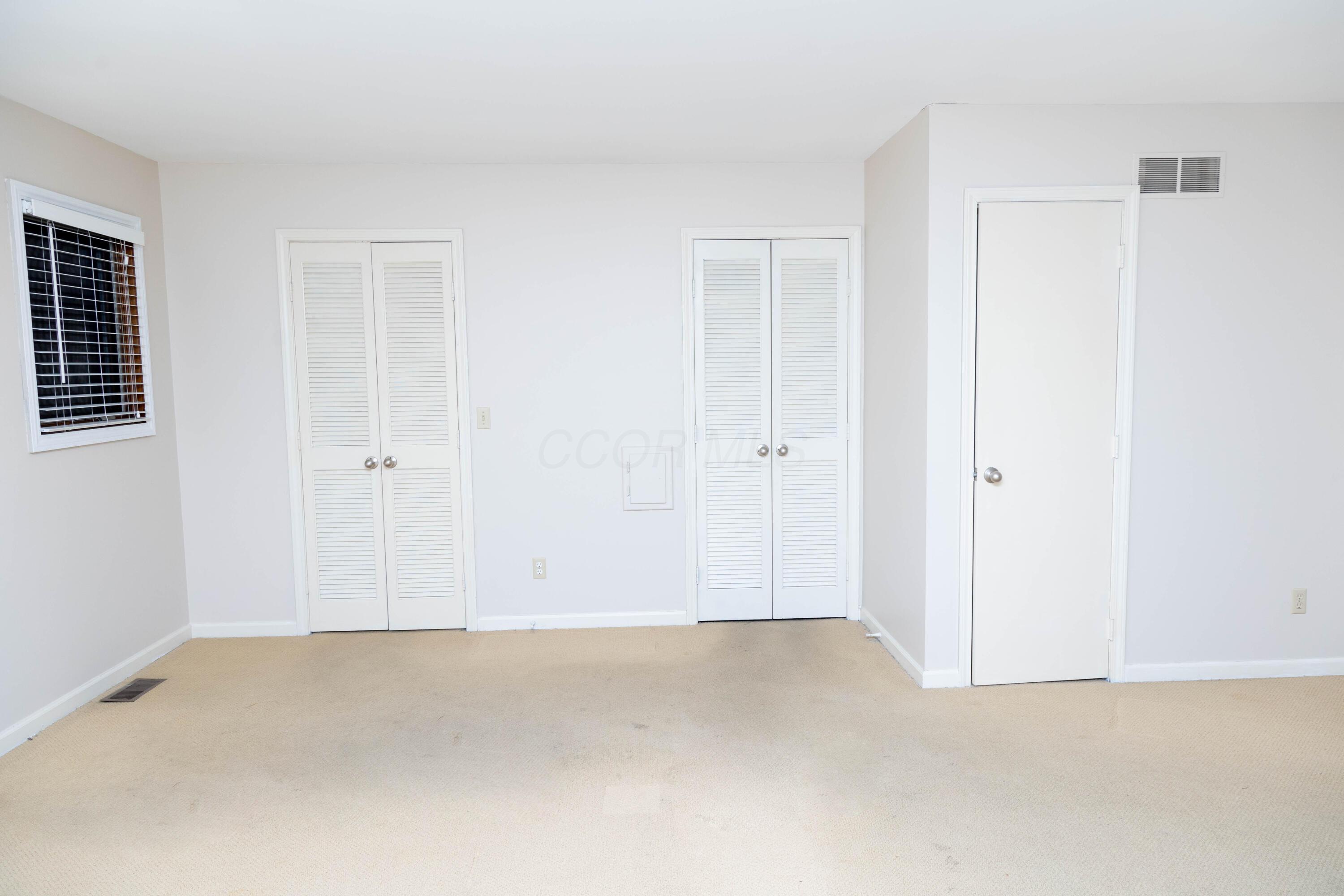 1627 Coppertree Lane Property Photo 24