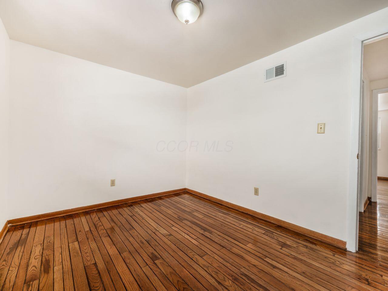 1297 Woodbrook Lane, 224 Property Photo 28