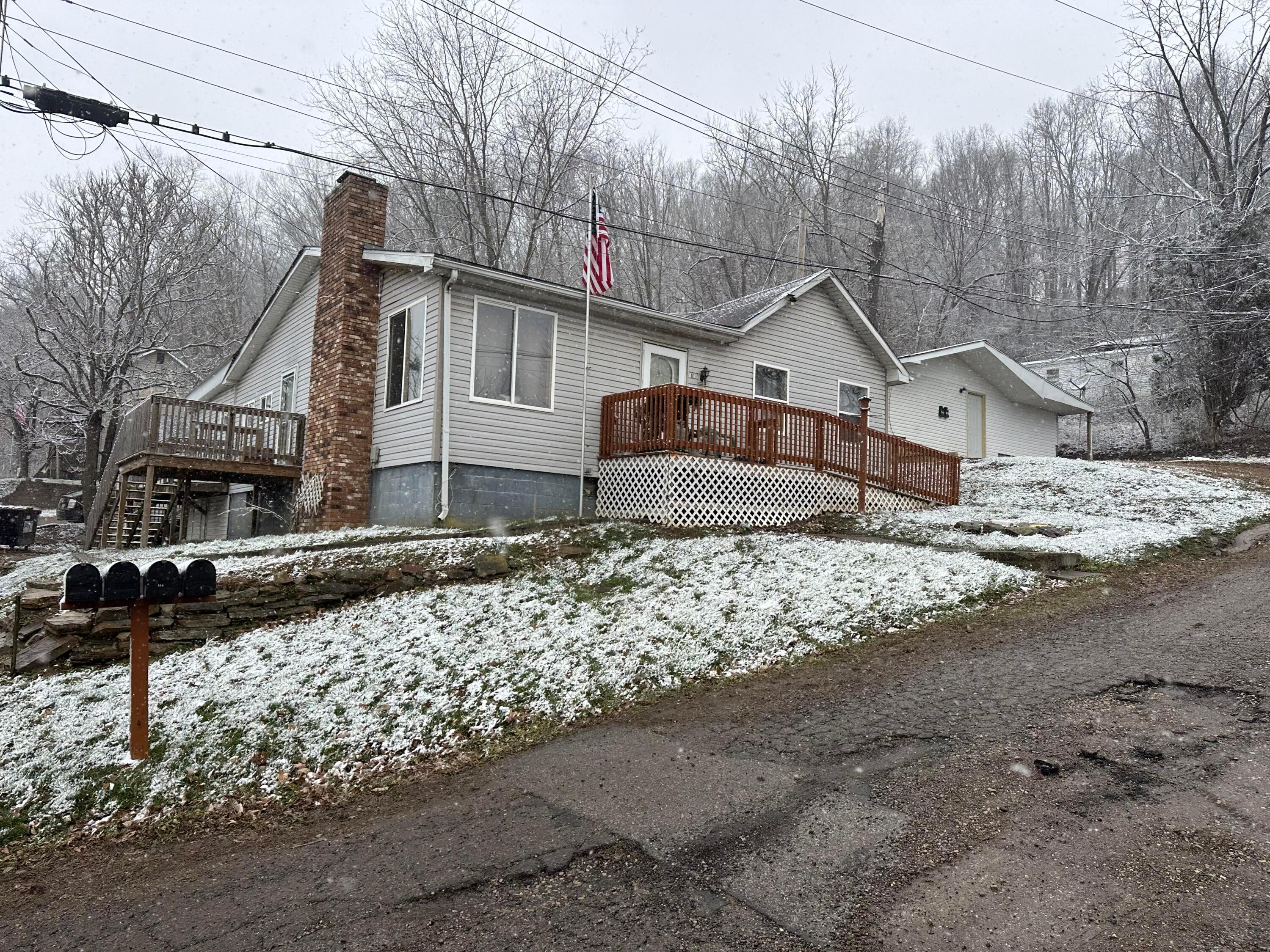 22 Fairlawn Avenue Property Photo