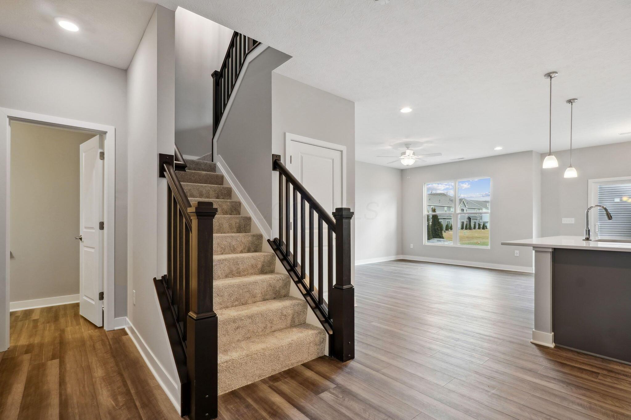 6351 Azile Way Property Photo 3