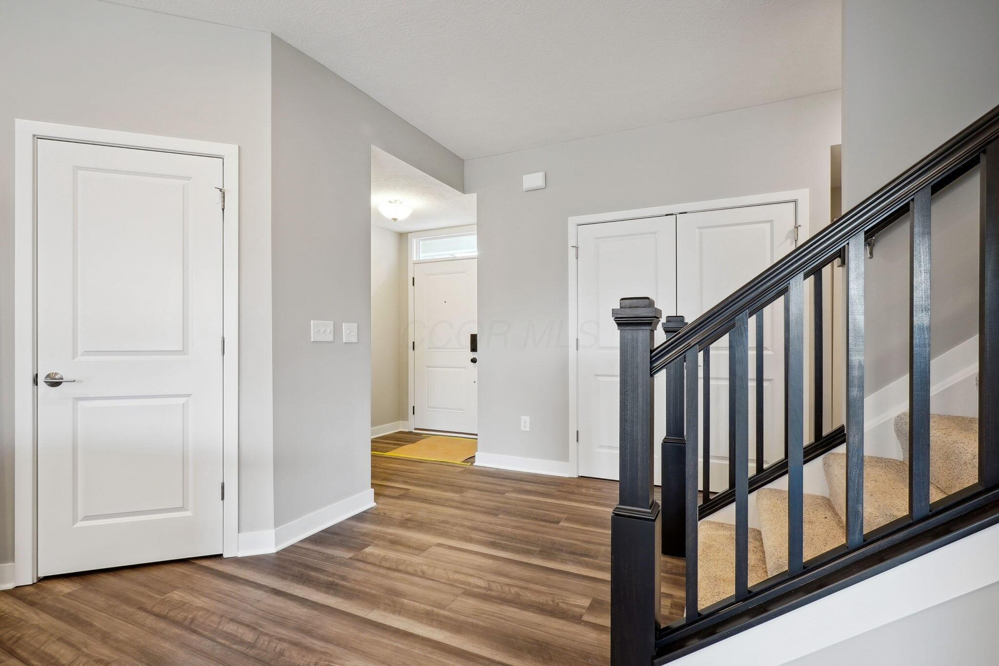 6351 Azile Way Property Photo 4