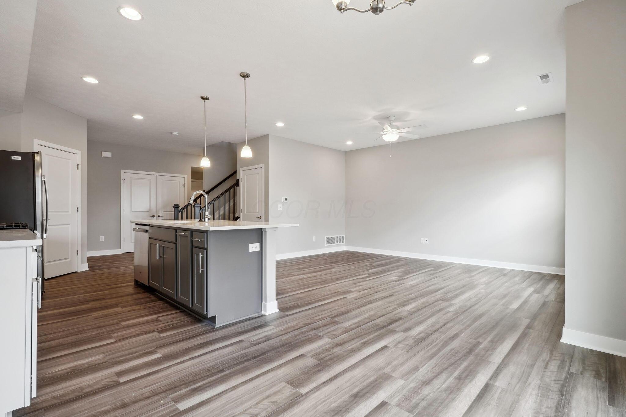 6351 Azile Way Property Photo 11