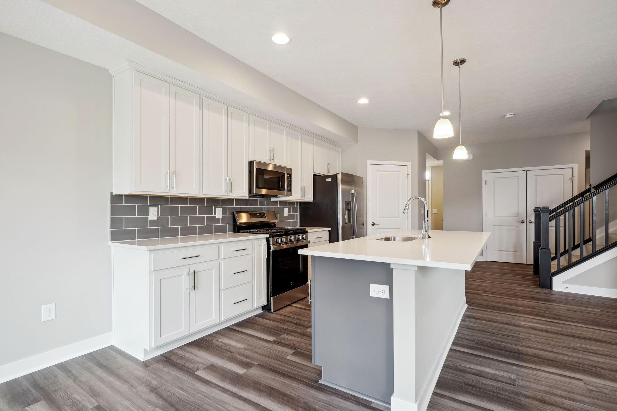 6351 Azile Way Property Photo 12
