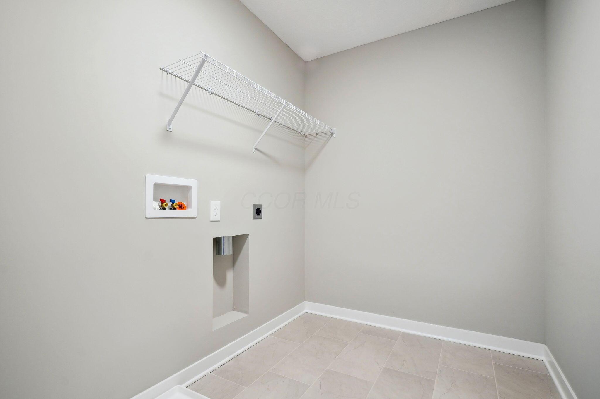 6351 Azile Way Property Photo 23