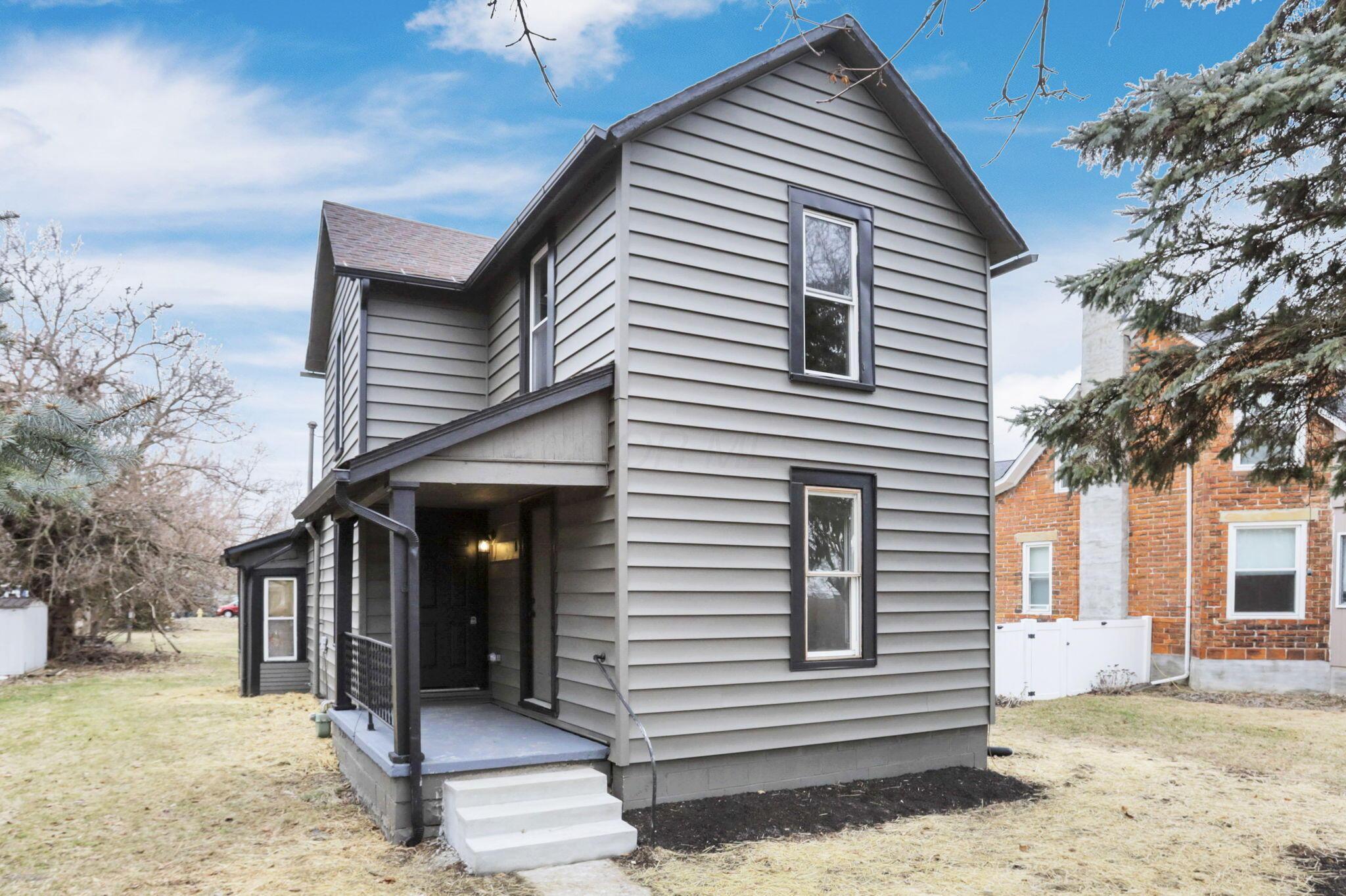 3254 Columbus Street Property Photo 1