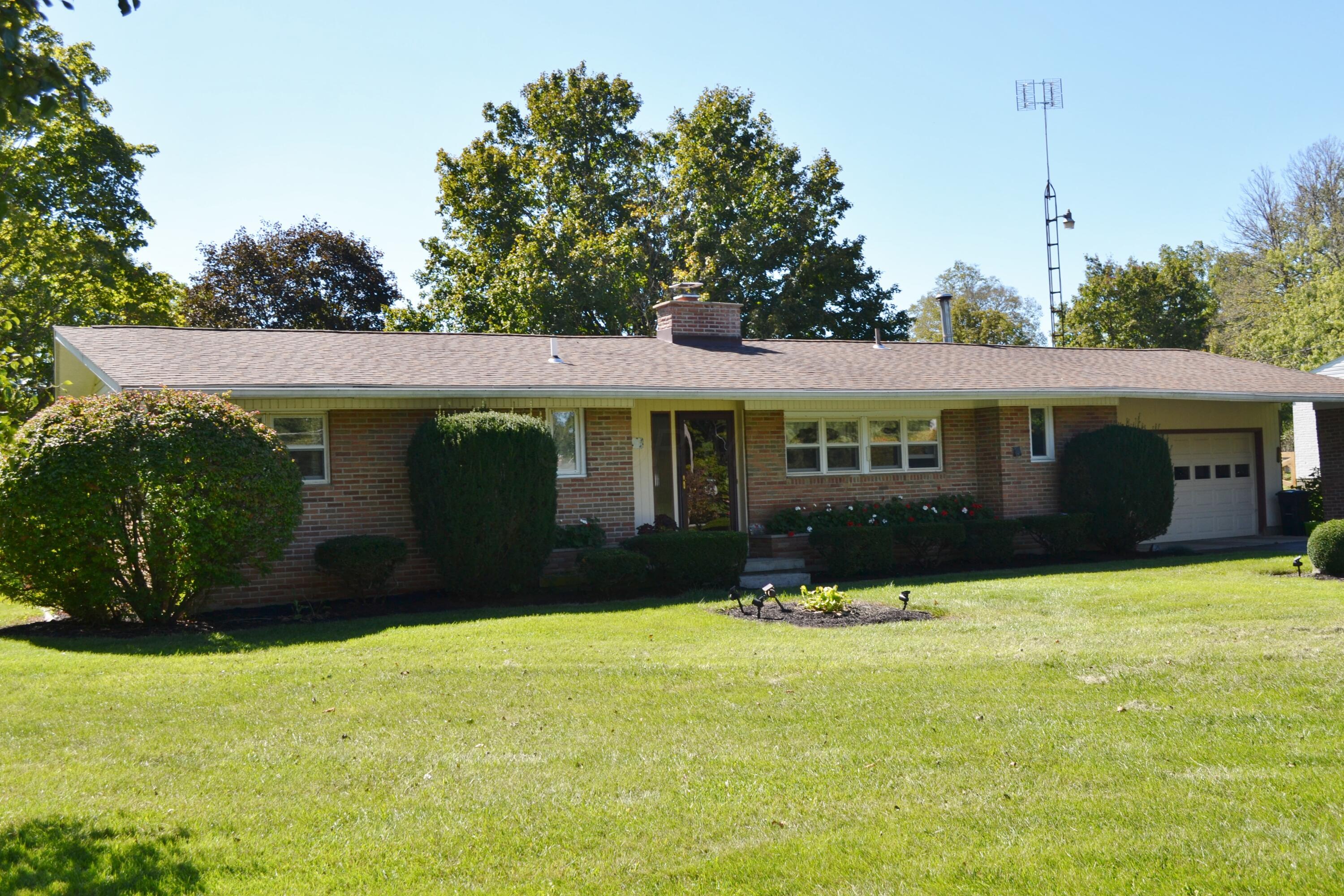 7533 Wrenview Drive Property Photo 1