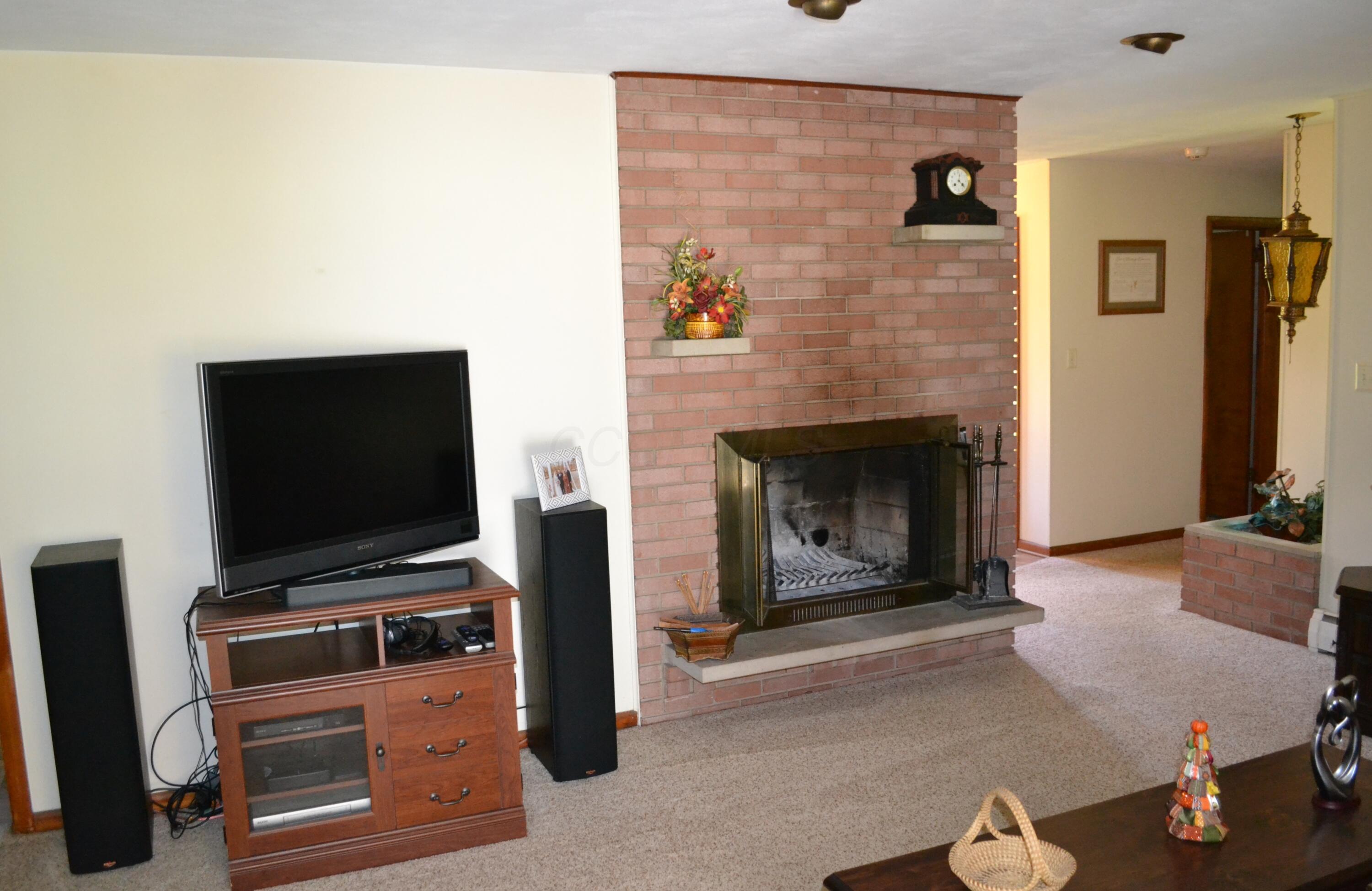 7533 Wrenview Drive Property Photo 8