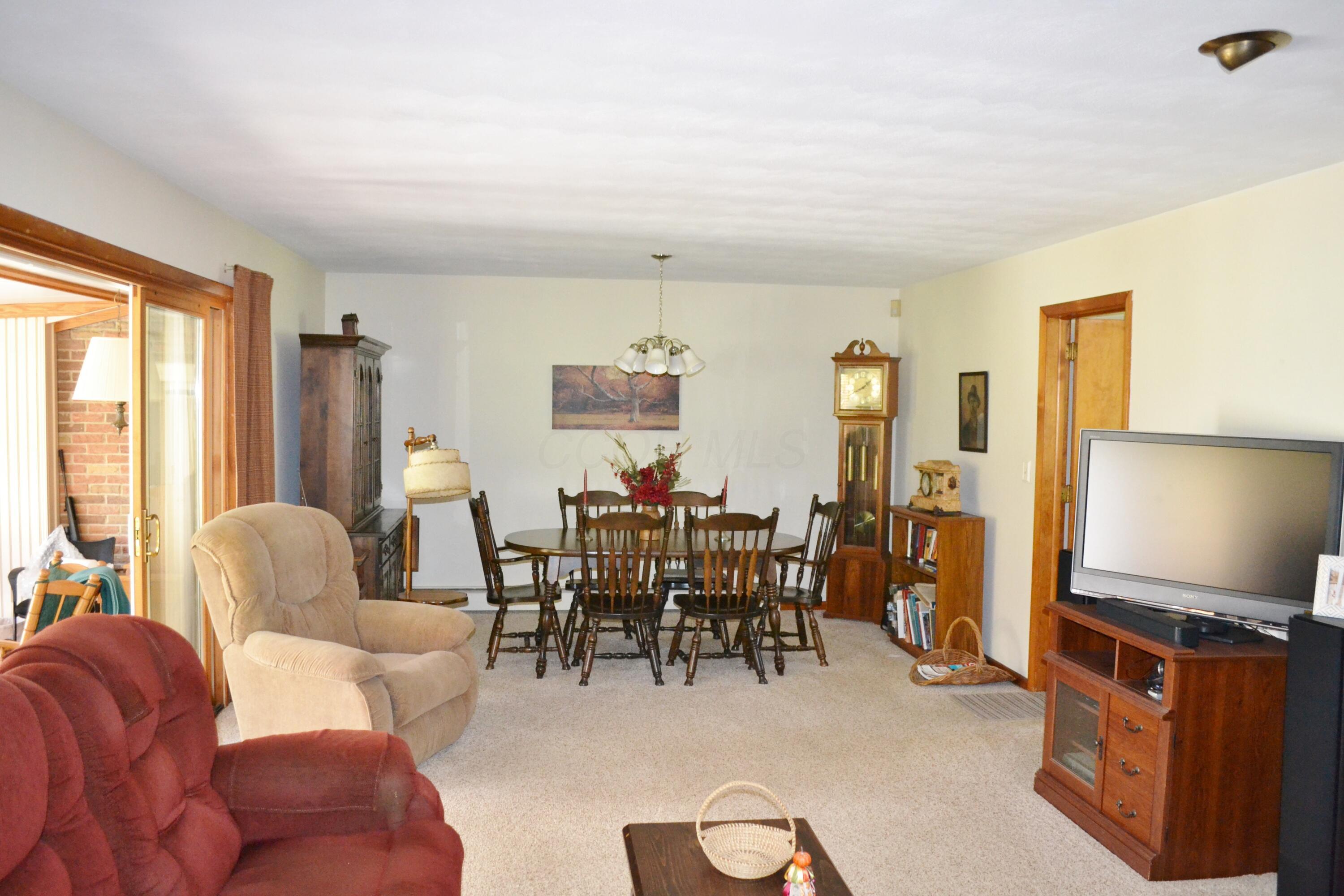 7533 Wrenview Drive Property Photo 10